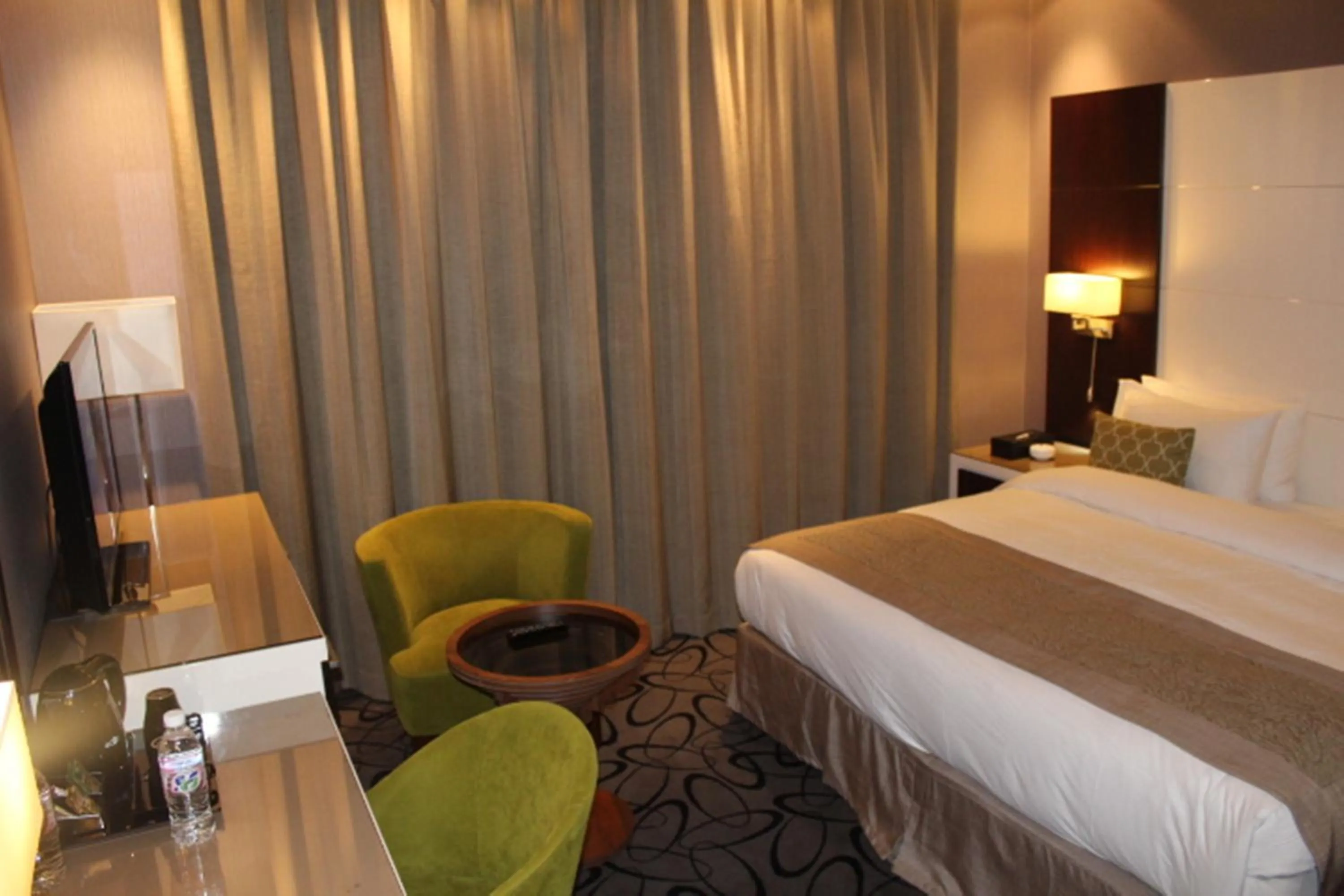 Budget Room in Hayat Heraa Hotel