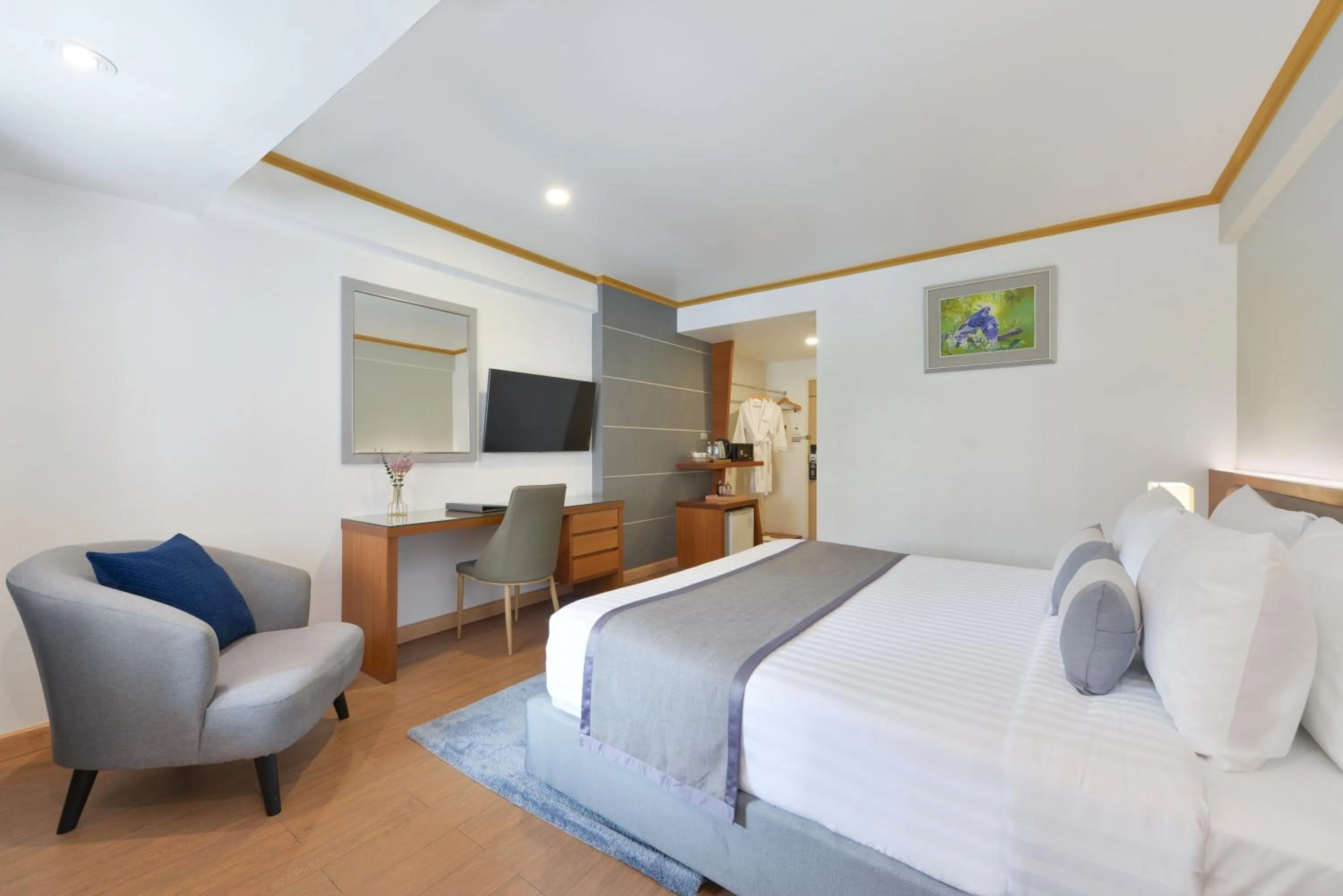 Modern Superior Double or Twin Room in The Beverly Hotel Pattaya