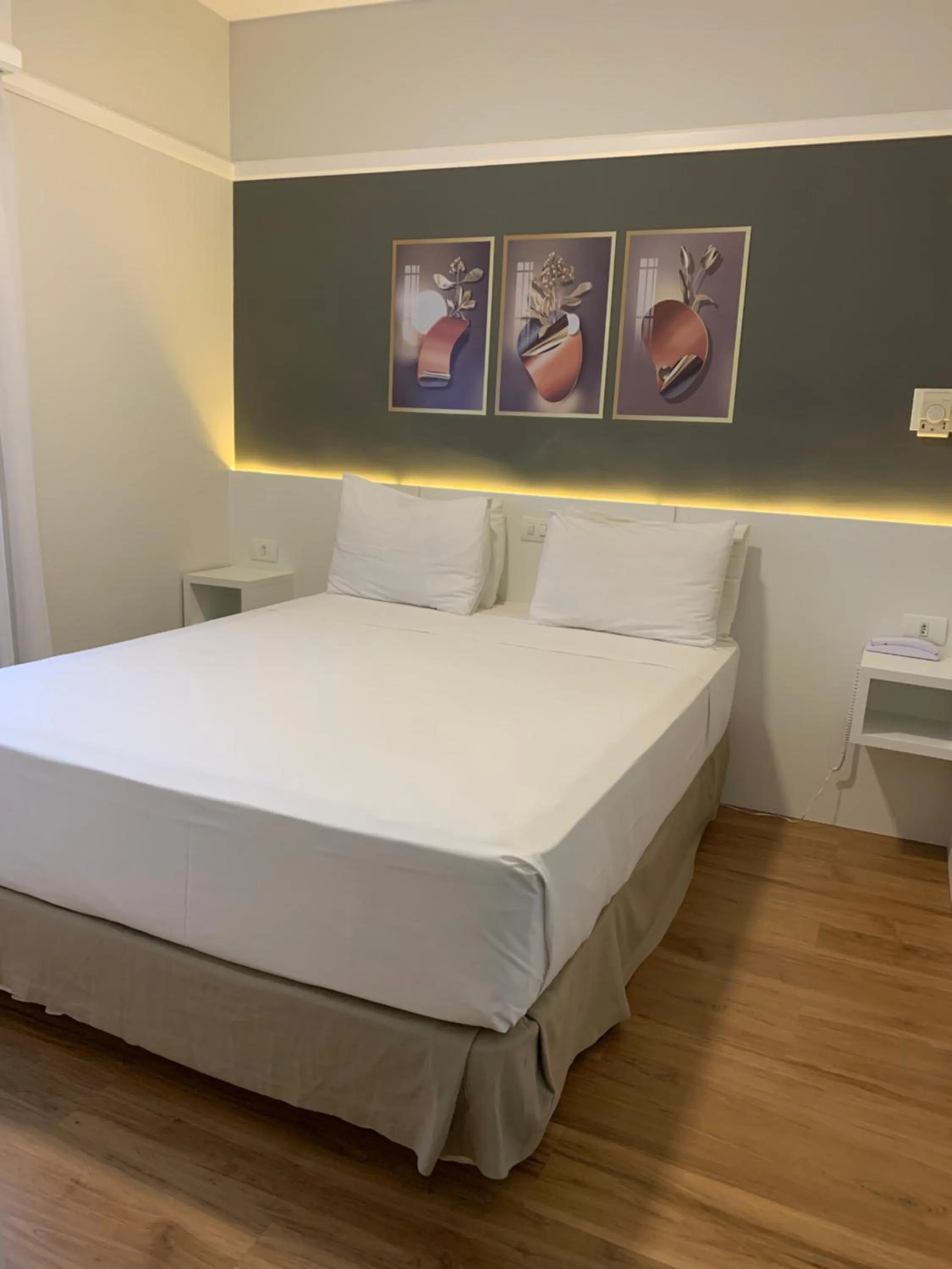 Luxury Double Room - single occupancy in Ninety Hotel