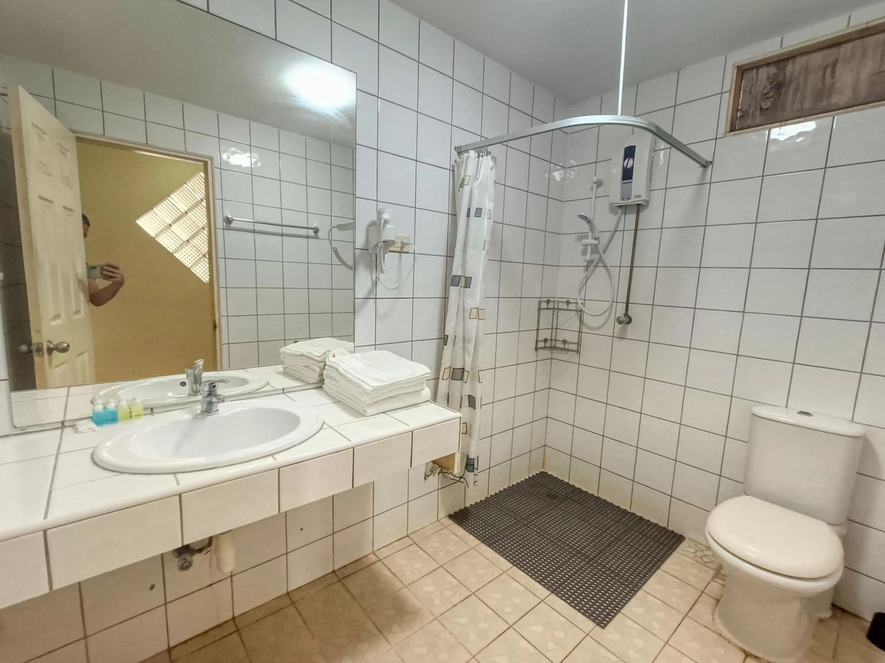 Deluxe Queen with kitchen and Sea View in Happy Vikings - Beachfront