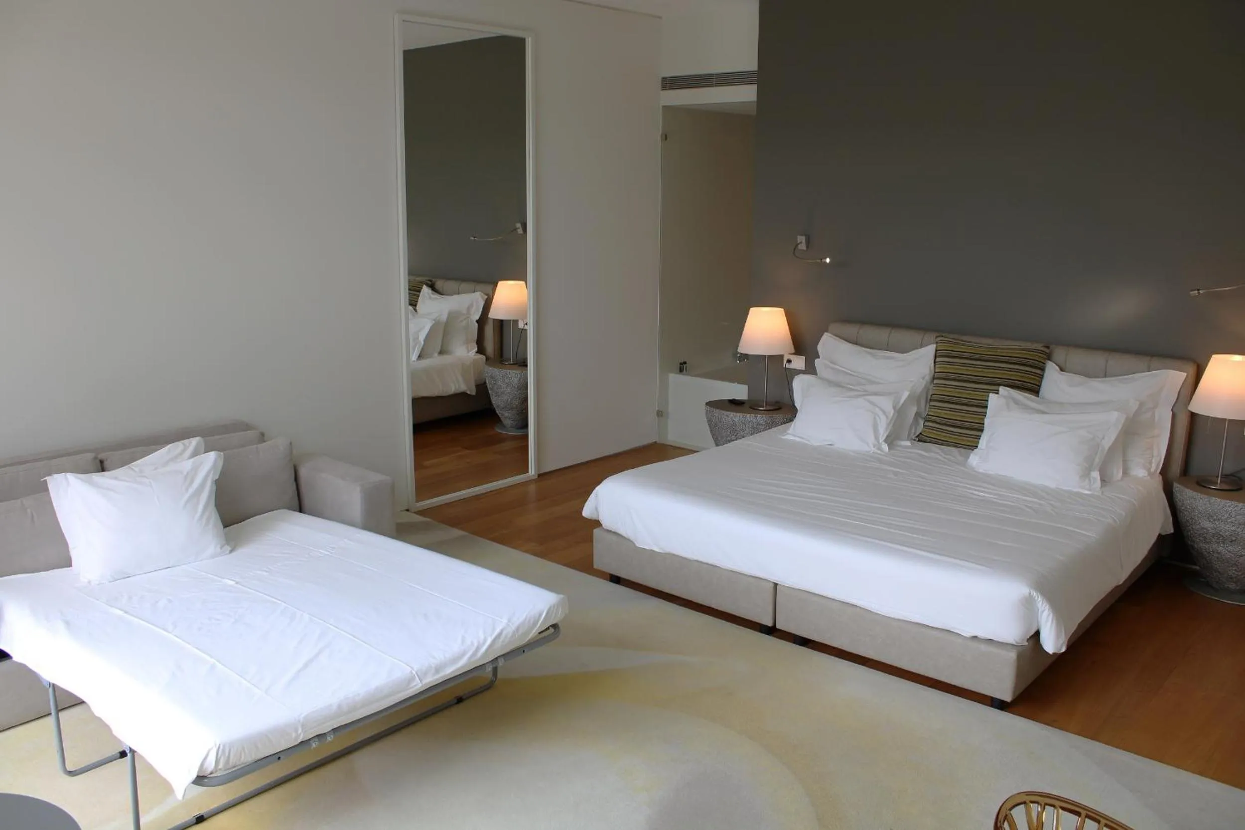 Family Room (2 Adults + 2 Children) in Torre de Gomariz Wine & Spa Hotel