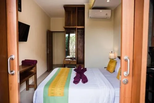 Standard Double Room in Tebesaya Homestay