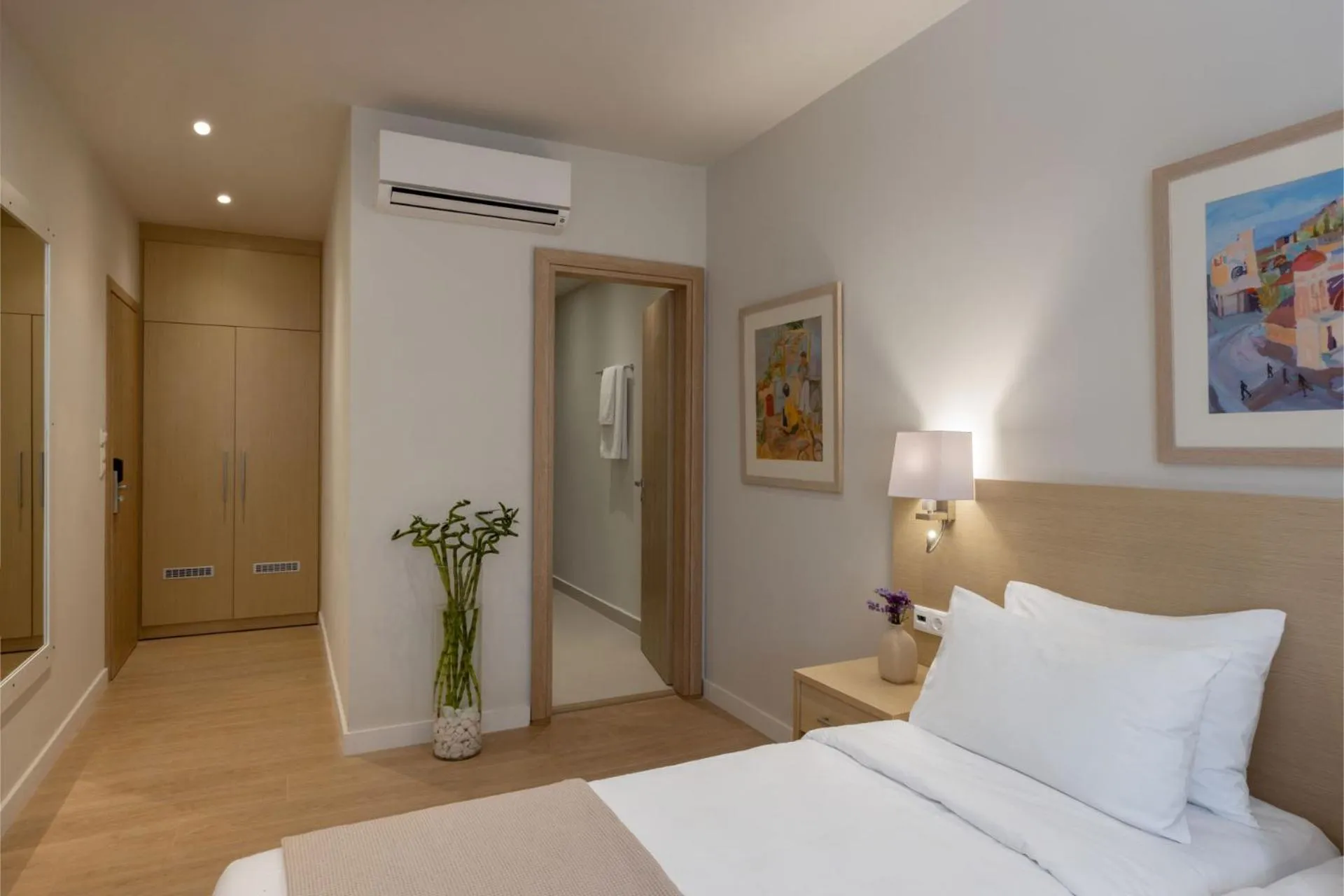 Bed in Gallery Port Tower Piraeus