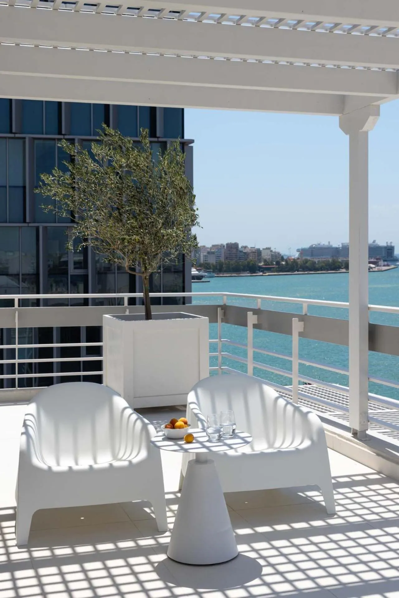 Patio in Gallery Port Tower Piraeus