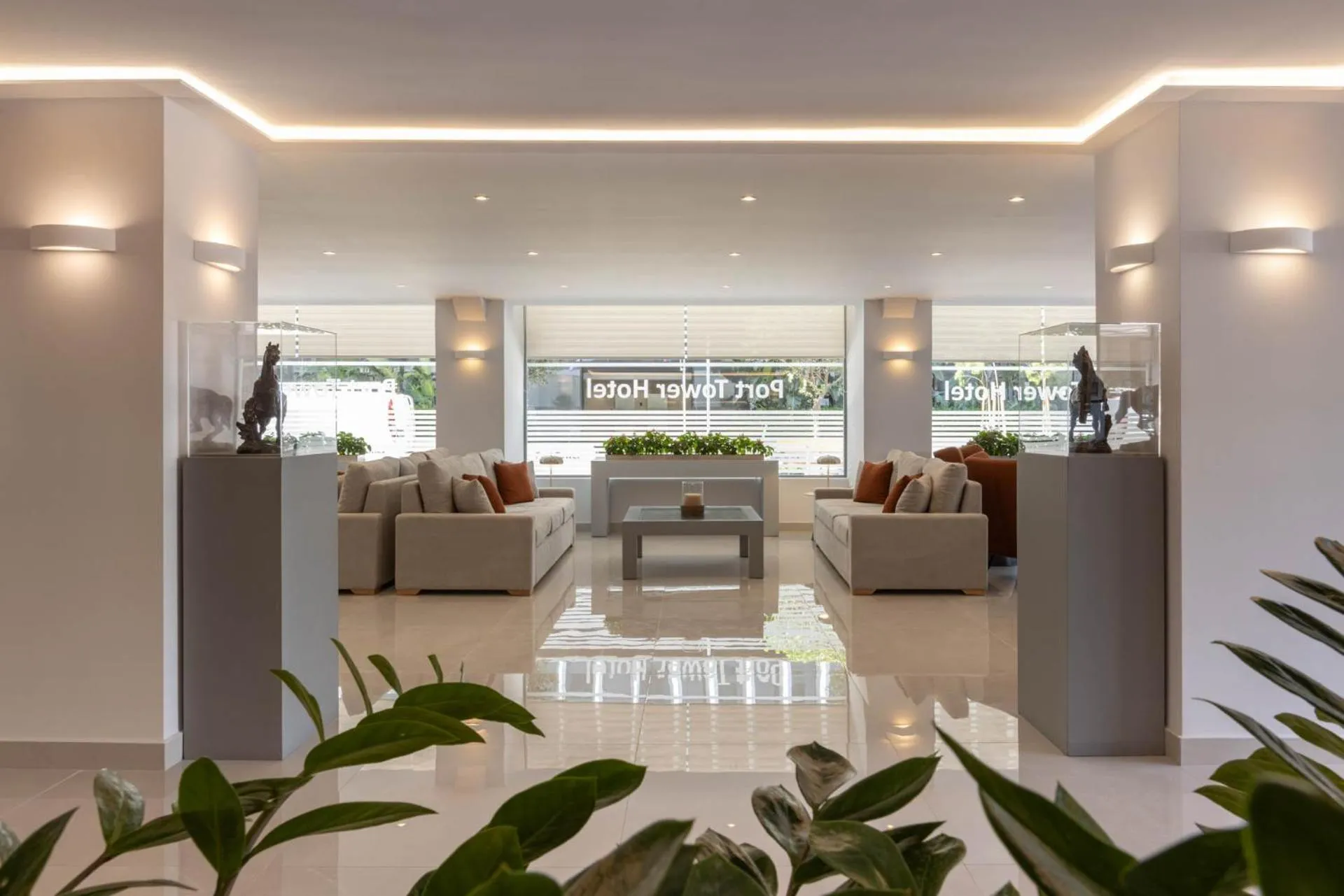Lobby or reception in Gallery Port Tower Piraeus