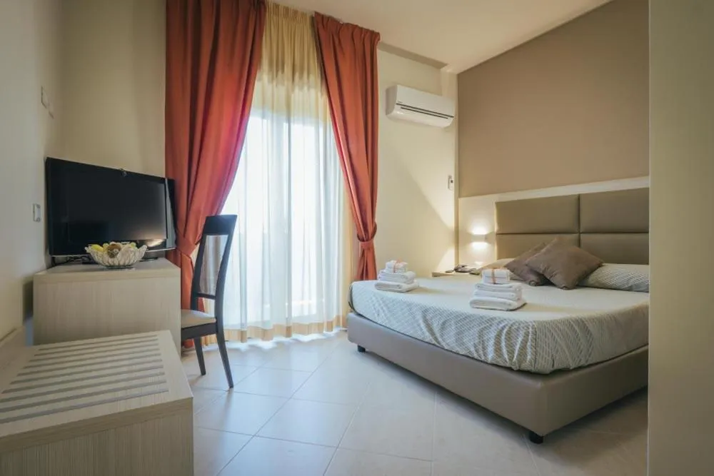 Deluxe Queen Room in Hotel Costa Azul