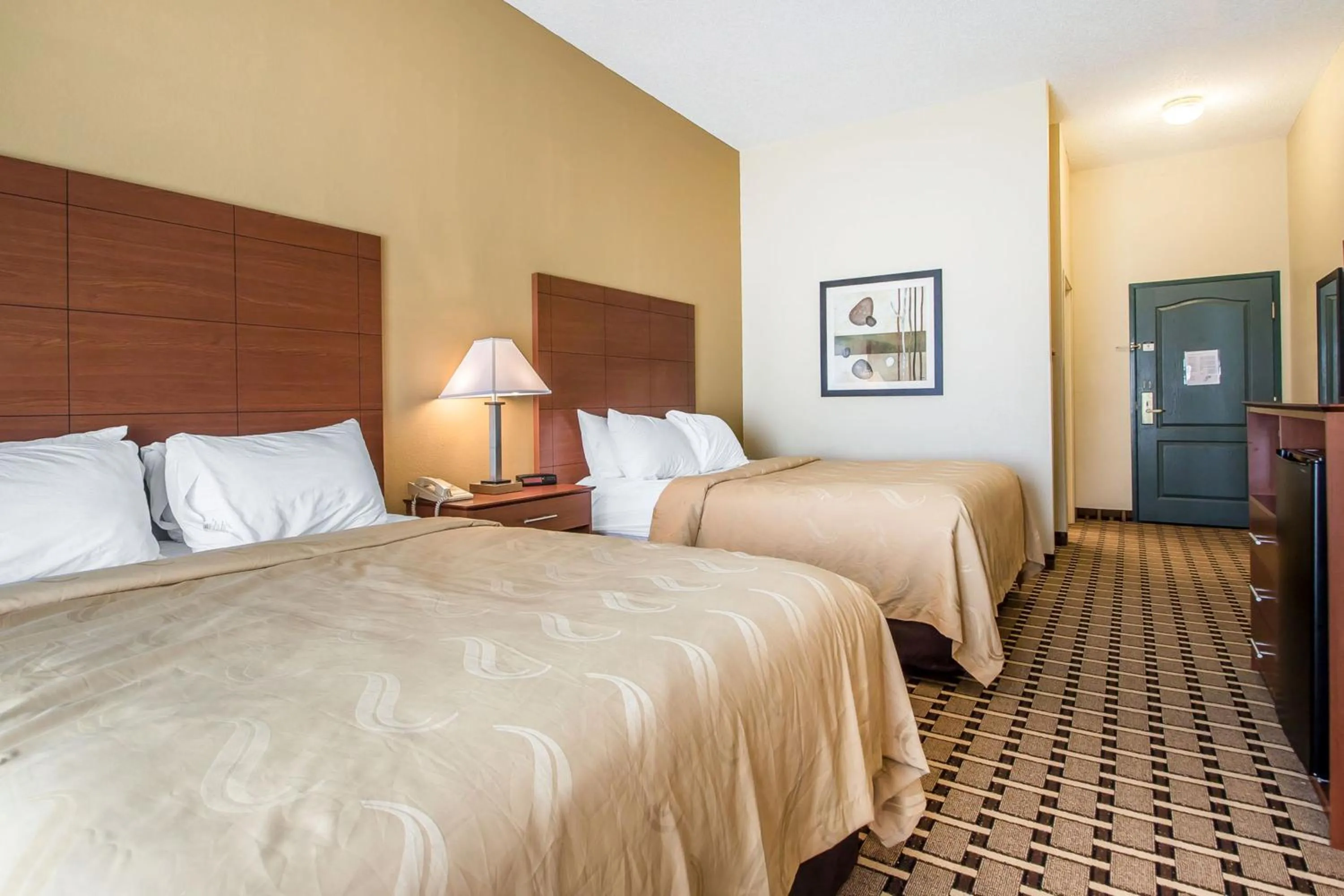 Queen Room with Two Queen Beds - Non-Smoking in Quality Inn & Suites East Troy I-43