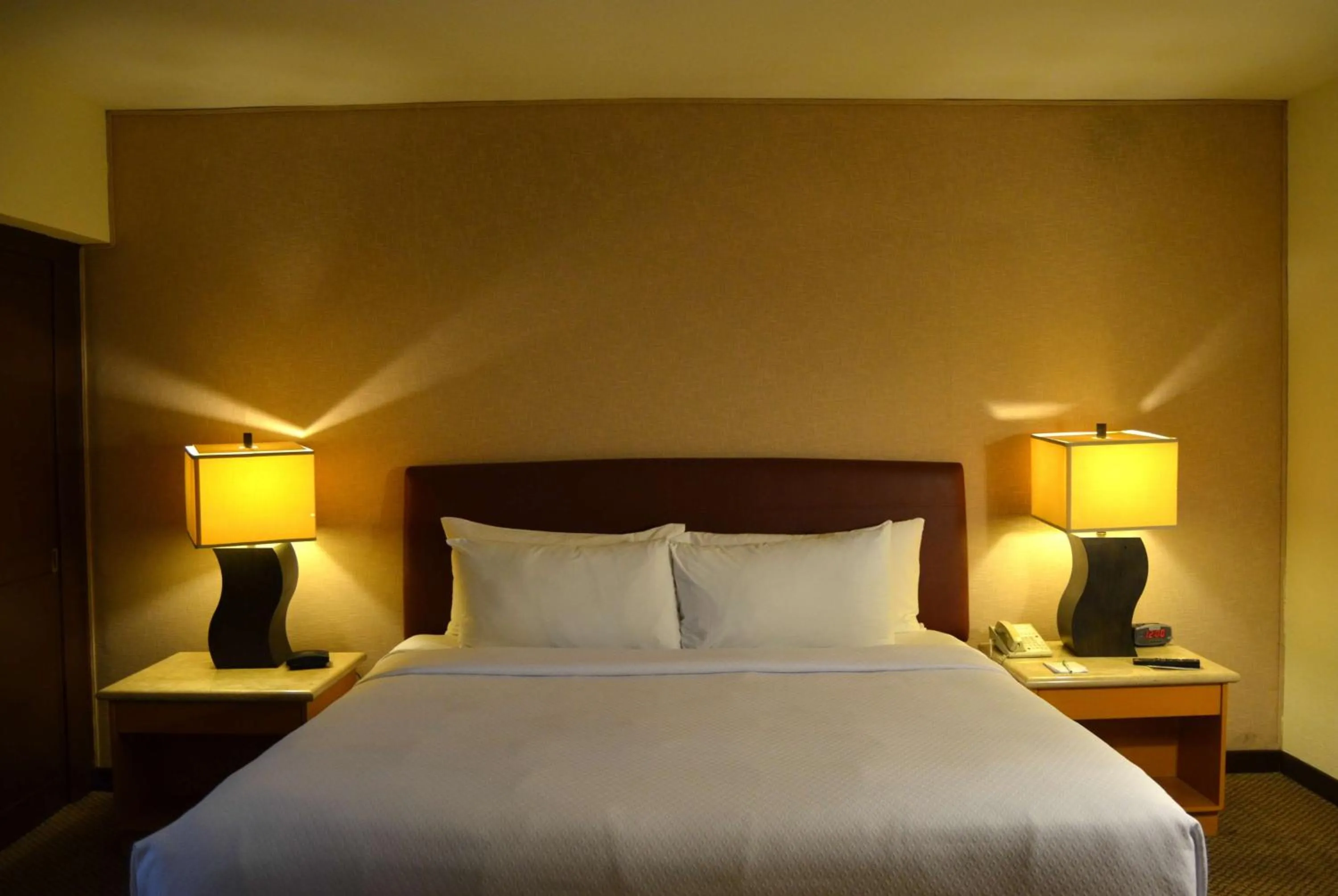 Family Suite with Sofa Bed - Non-Smoking in Wyndham Garden Guadalajara Expo Plaza del Sol