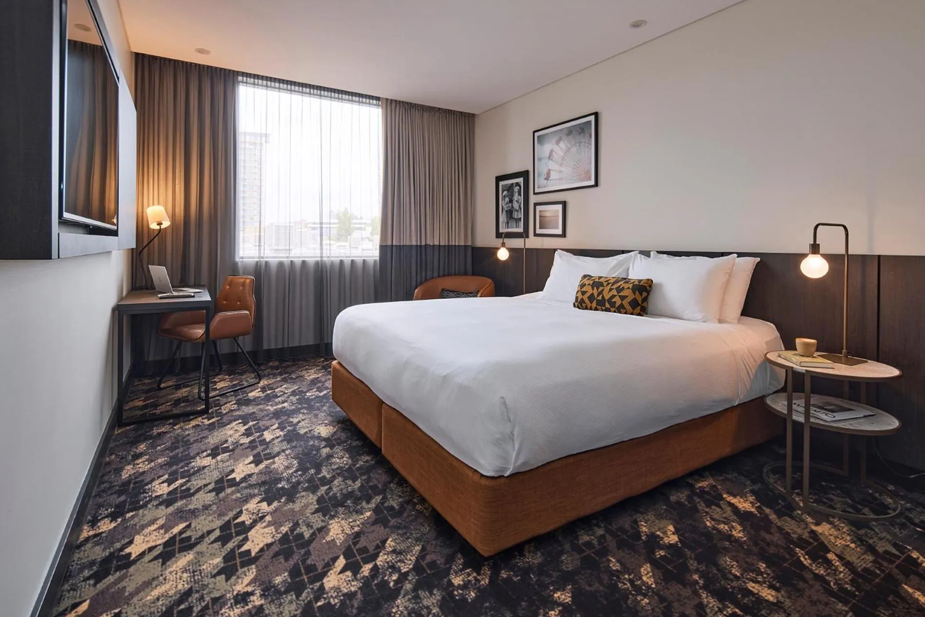 Superior King Room in Rydges Fortitude Valley