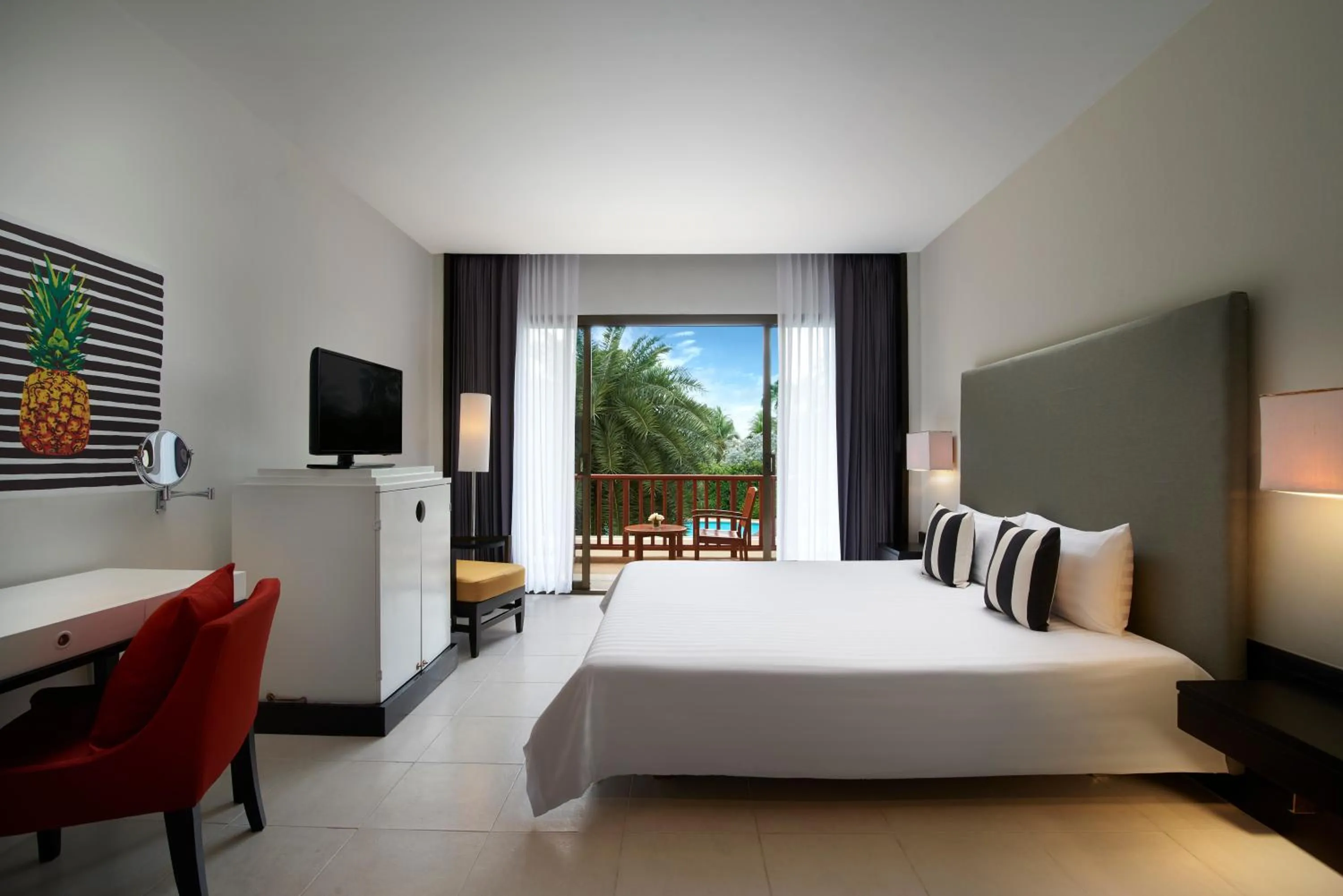 Deluxe Double Room in Amari Bangsaen Formerly The Tide Resort Bangsaen