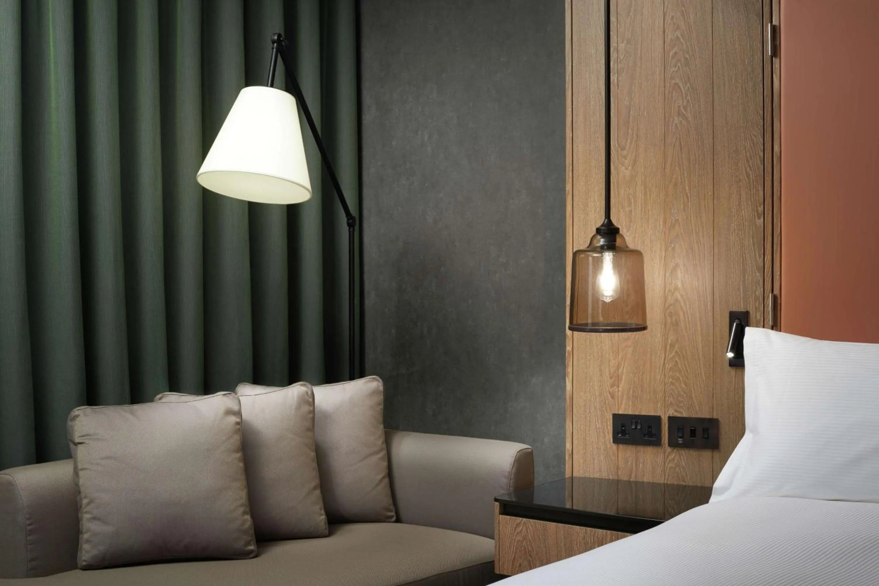 Deluxe King Room - Wheelchair Accessible in Hilton London Bankside