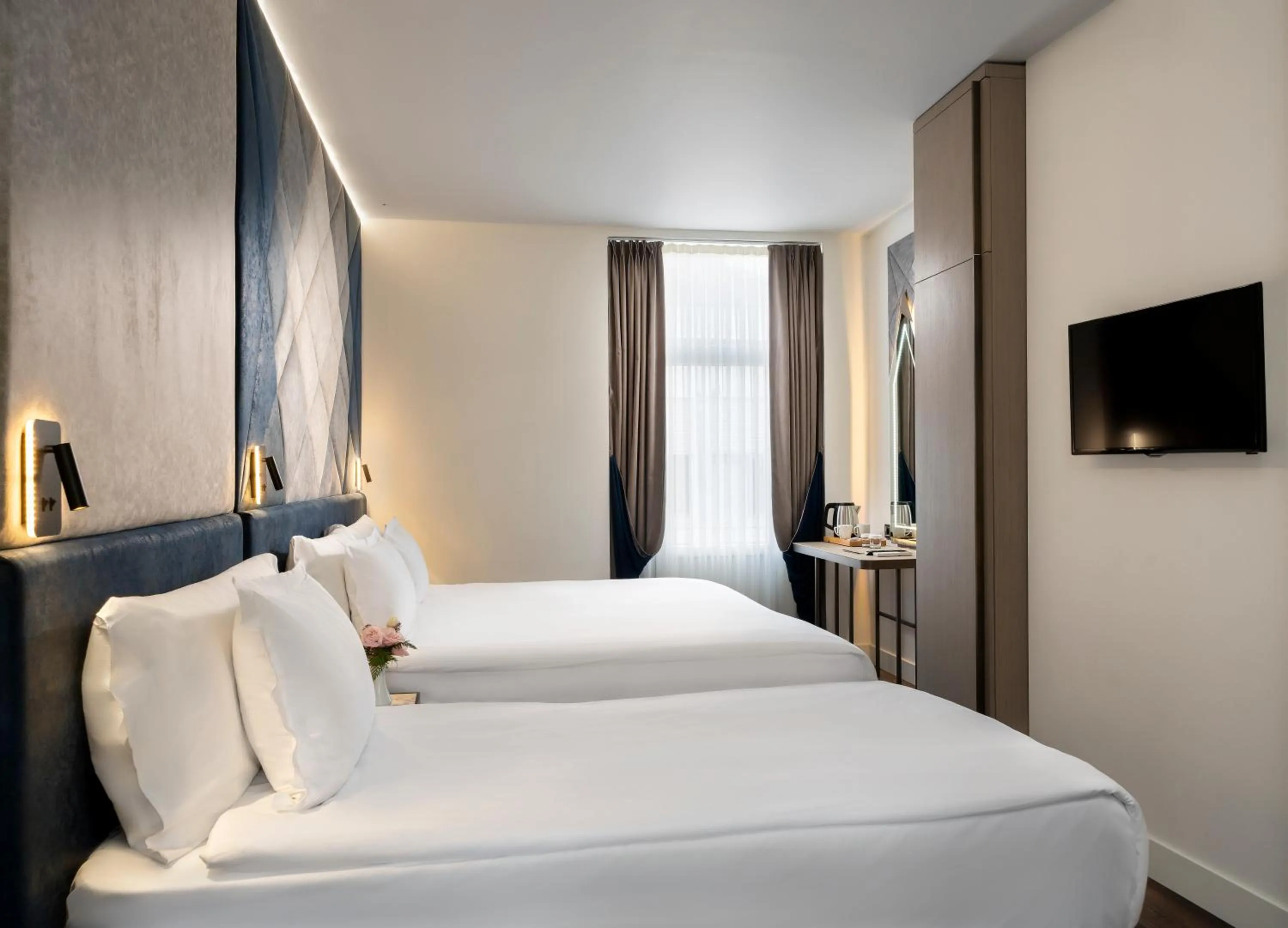 Family Room in Adamar Hotel-Special Category