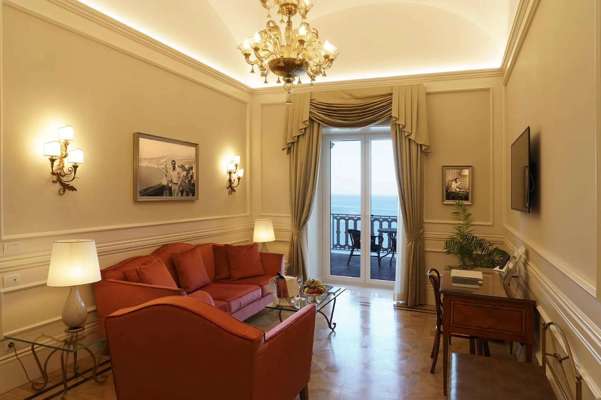 Prestige Suite in Grand Hotel Excelsior Vittoria