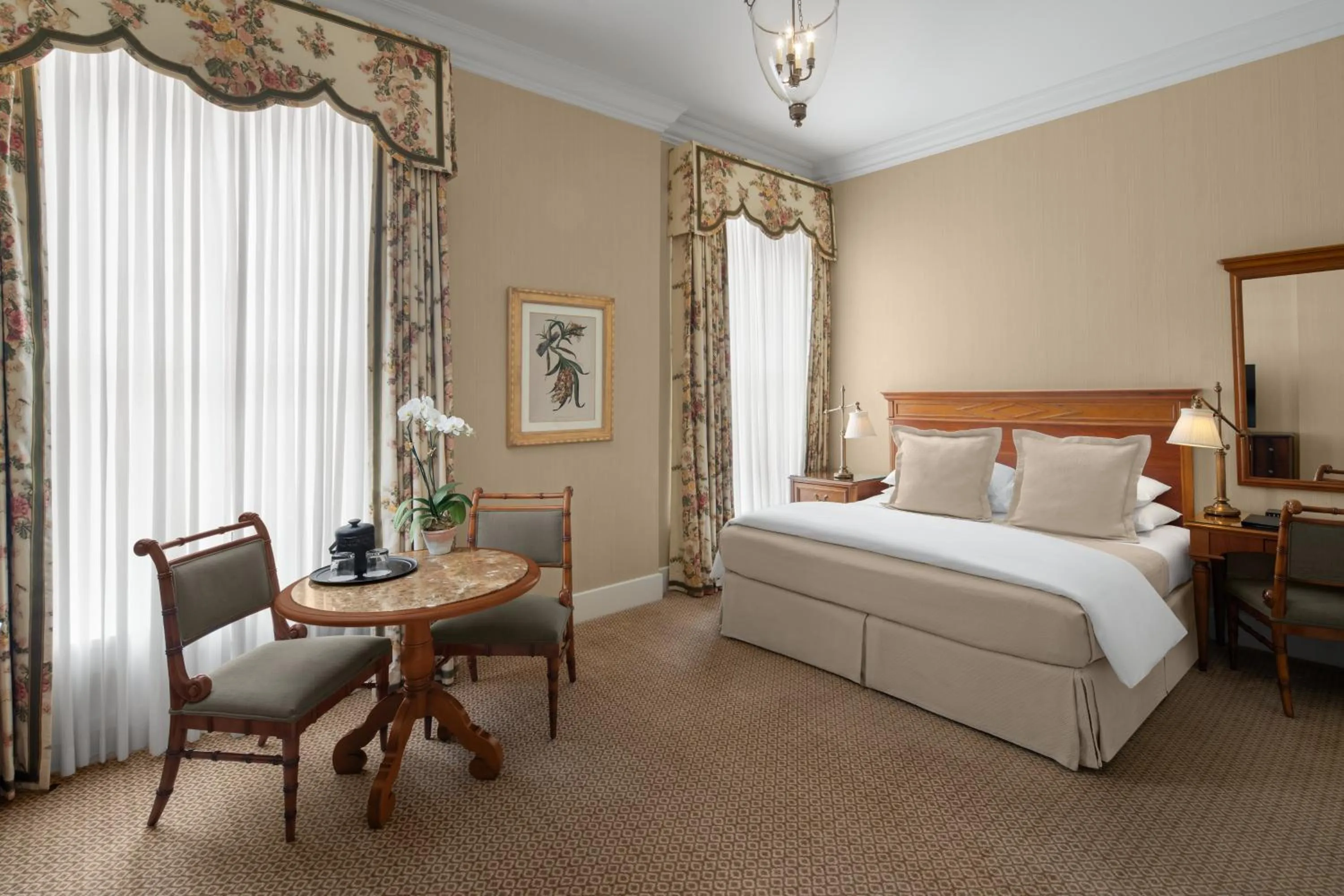 King Room - Disability Access in Capital Hotel