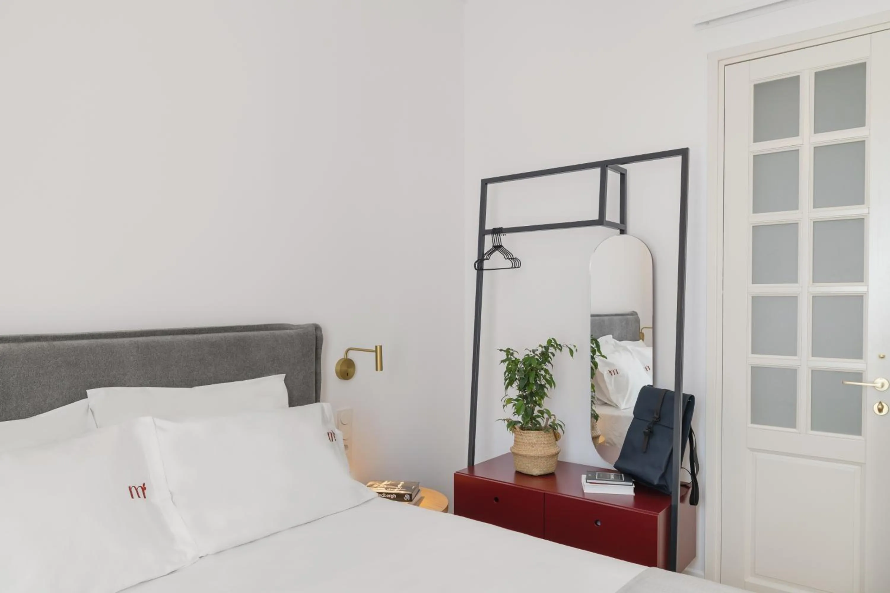Deluxe Double Room with Balcony in Morus Acropolis Boutique Hotel