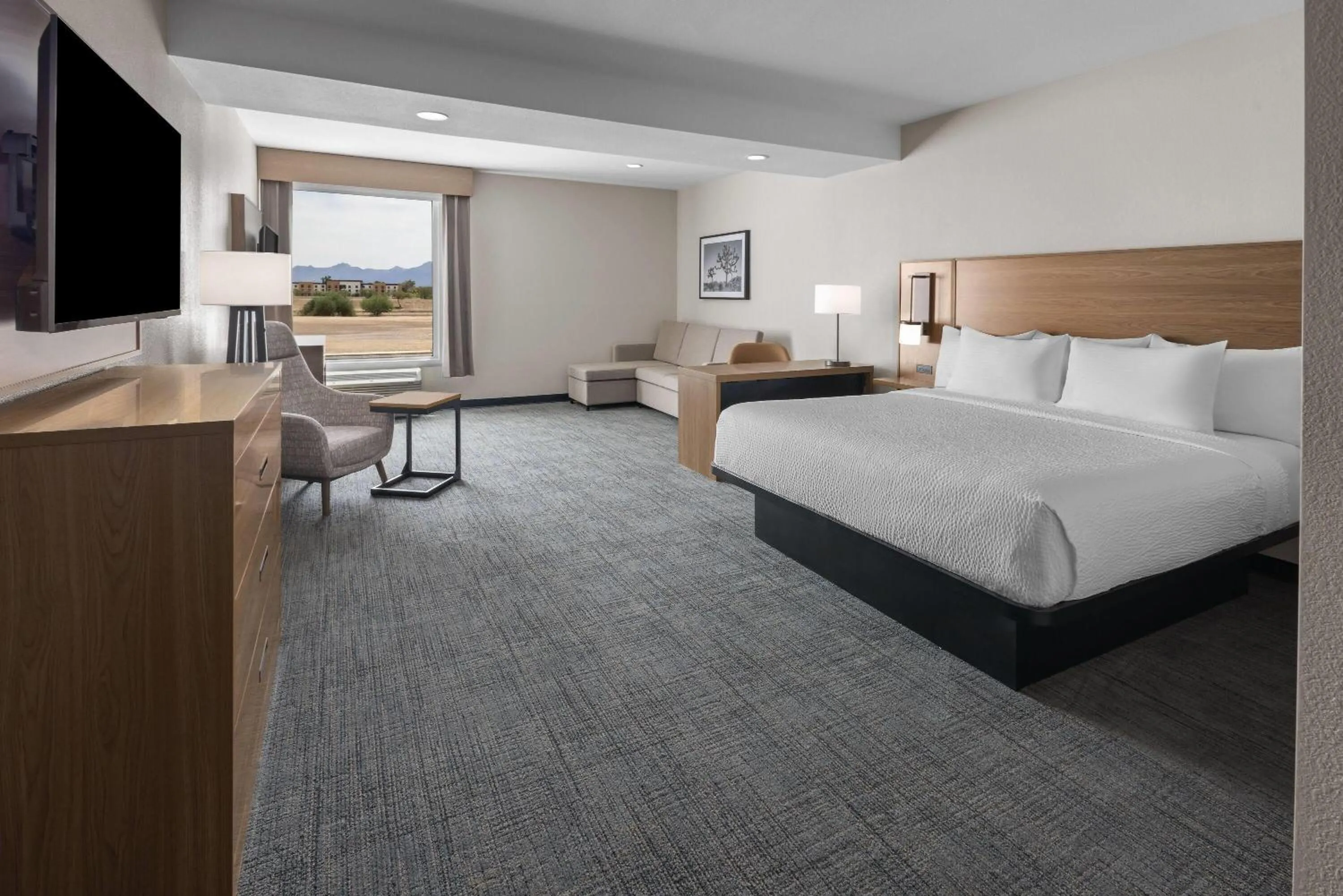 Deluxe King Room - Non-Smoking in La Quinta Inn & Suites by Wyndham Phoenix West Glendale