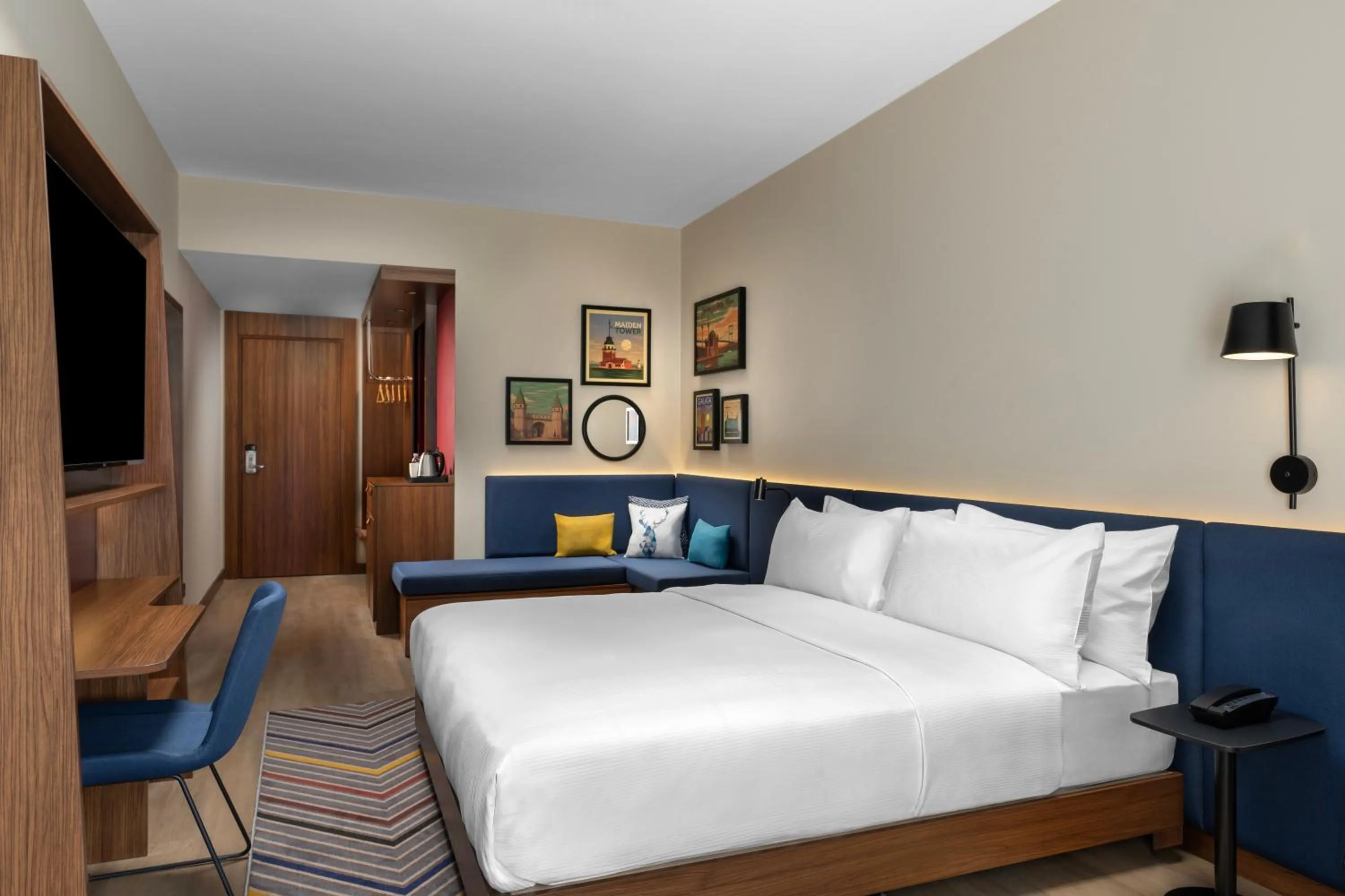 King Room with Sofa Bed in Hampton By Hilton Istanbul Sisli