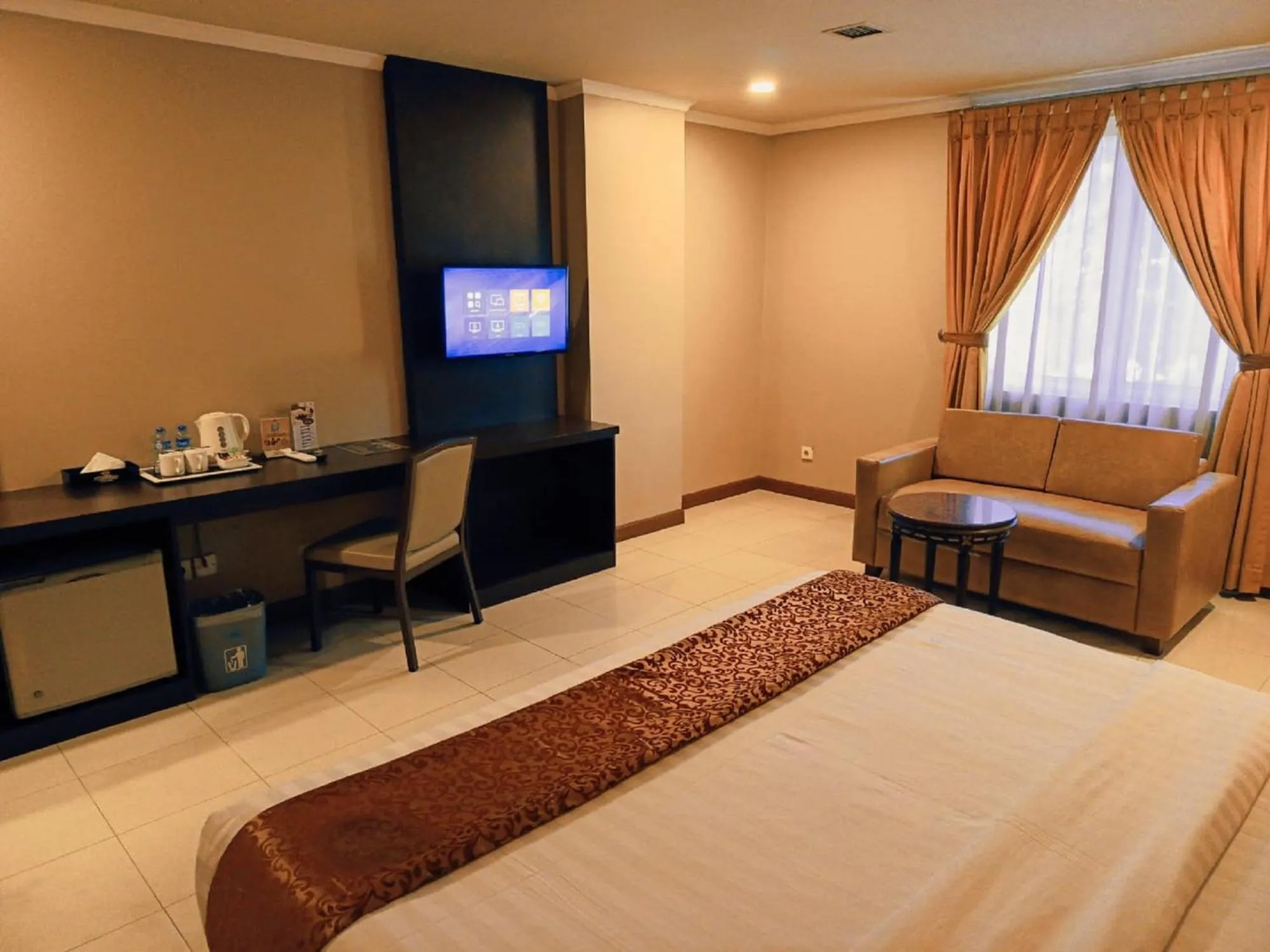 Executive Room in Olympic Hotel