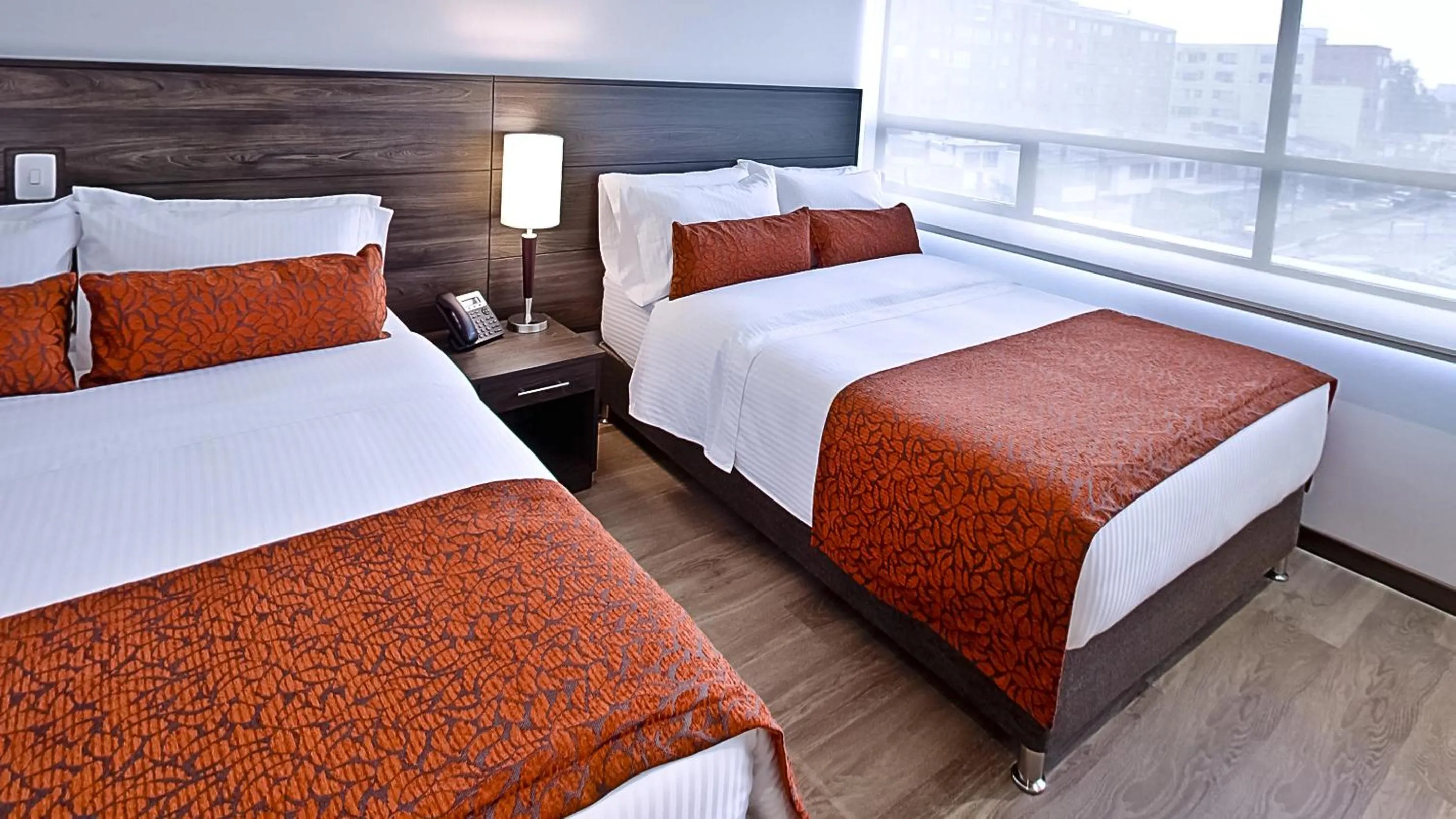 Twin Room in AZ Hotel