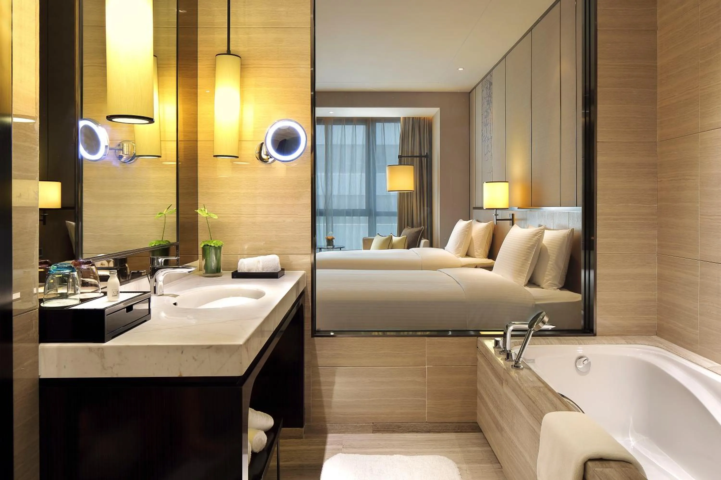 Grand Deluxe Twin Room in Anyang Wanda Realm Hotel