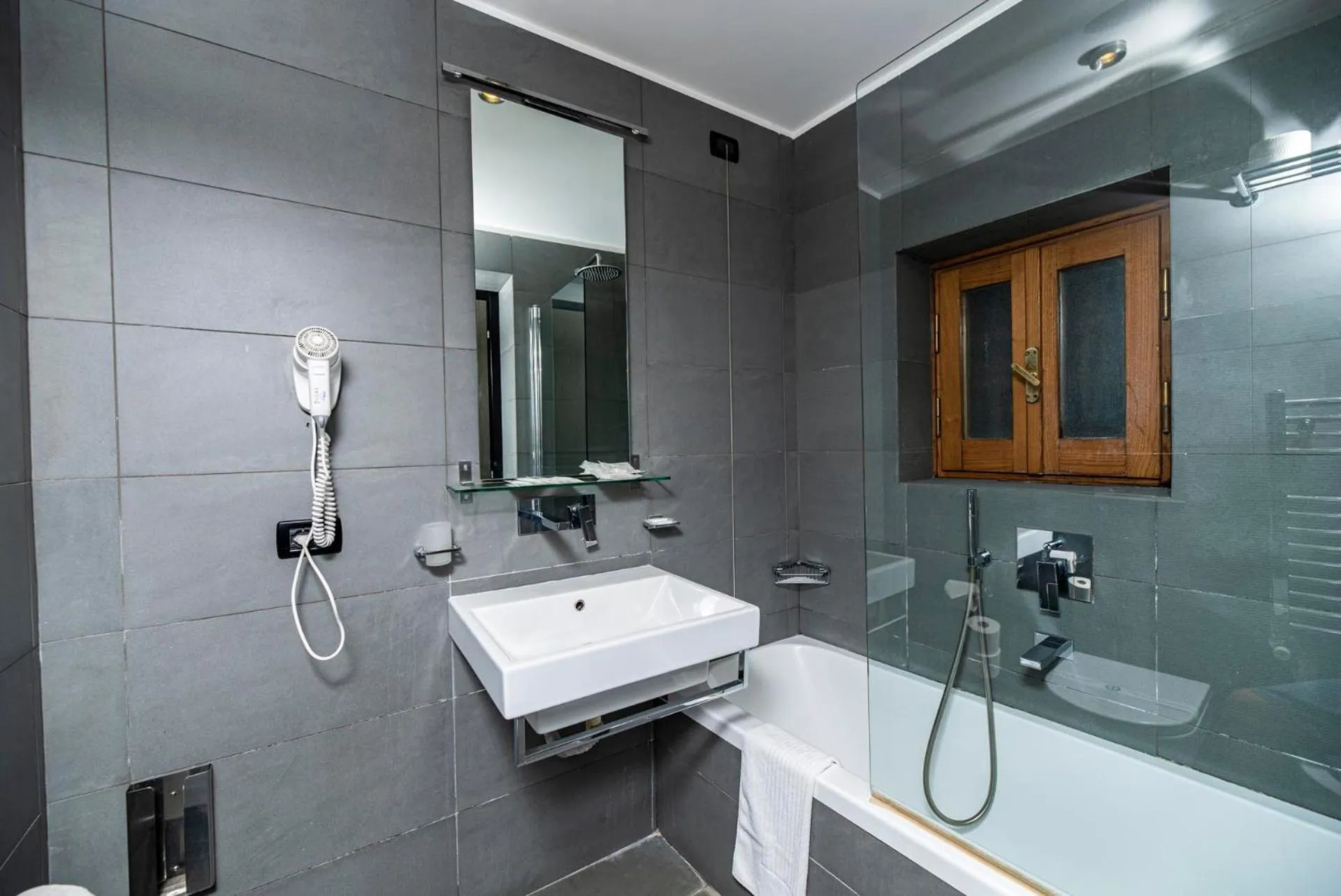 Deluxe Double or Twin Room in Imperium Suite Navona