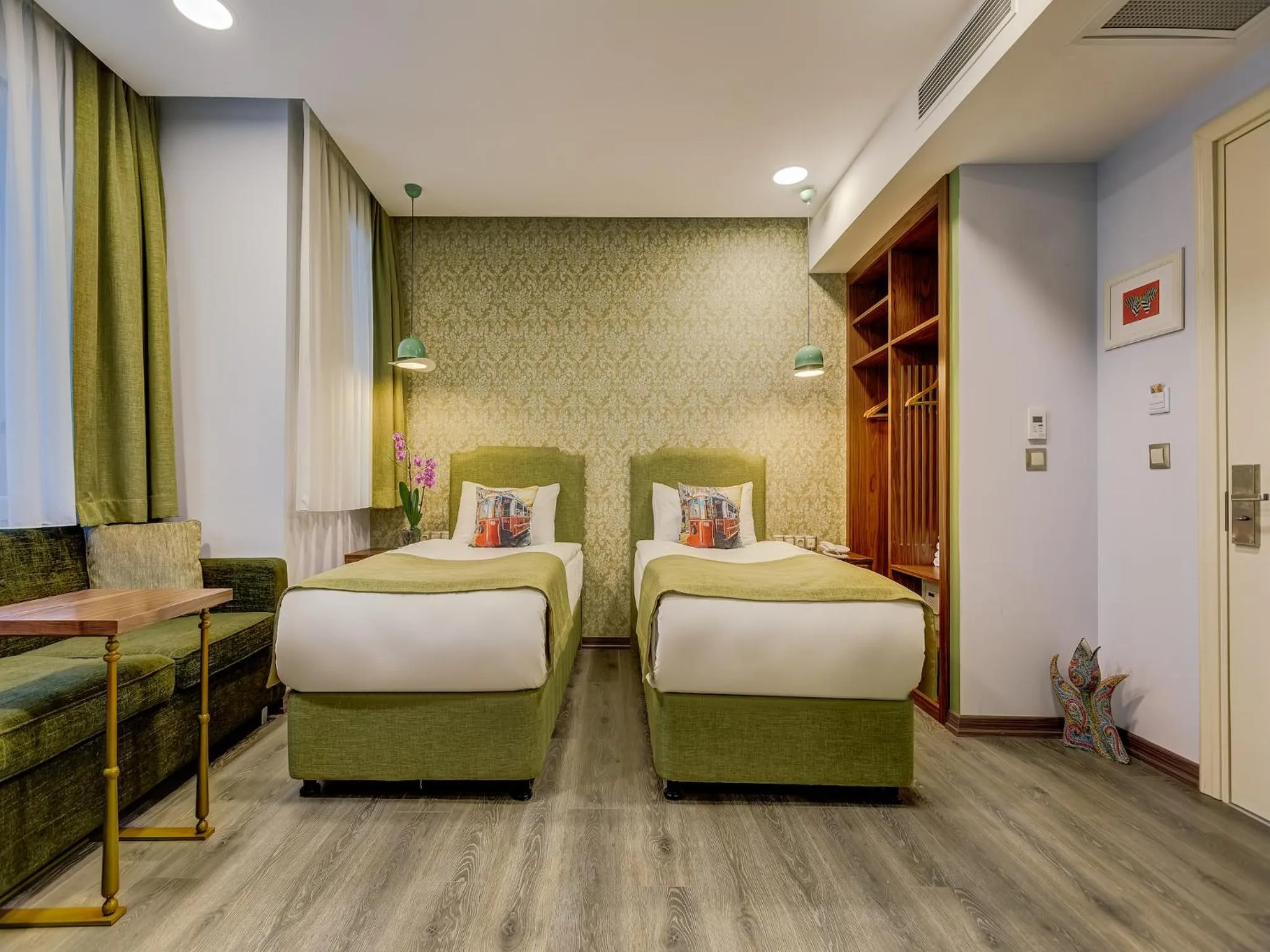 Superior Twin Room in Sometimes Hotel Taksim