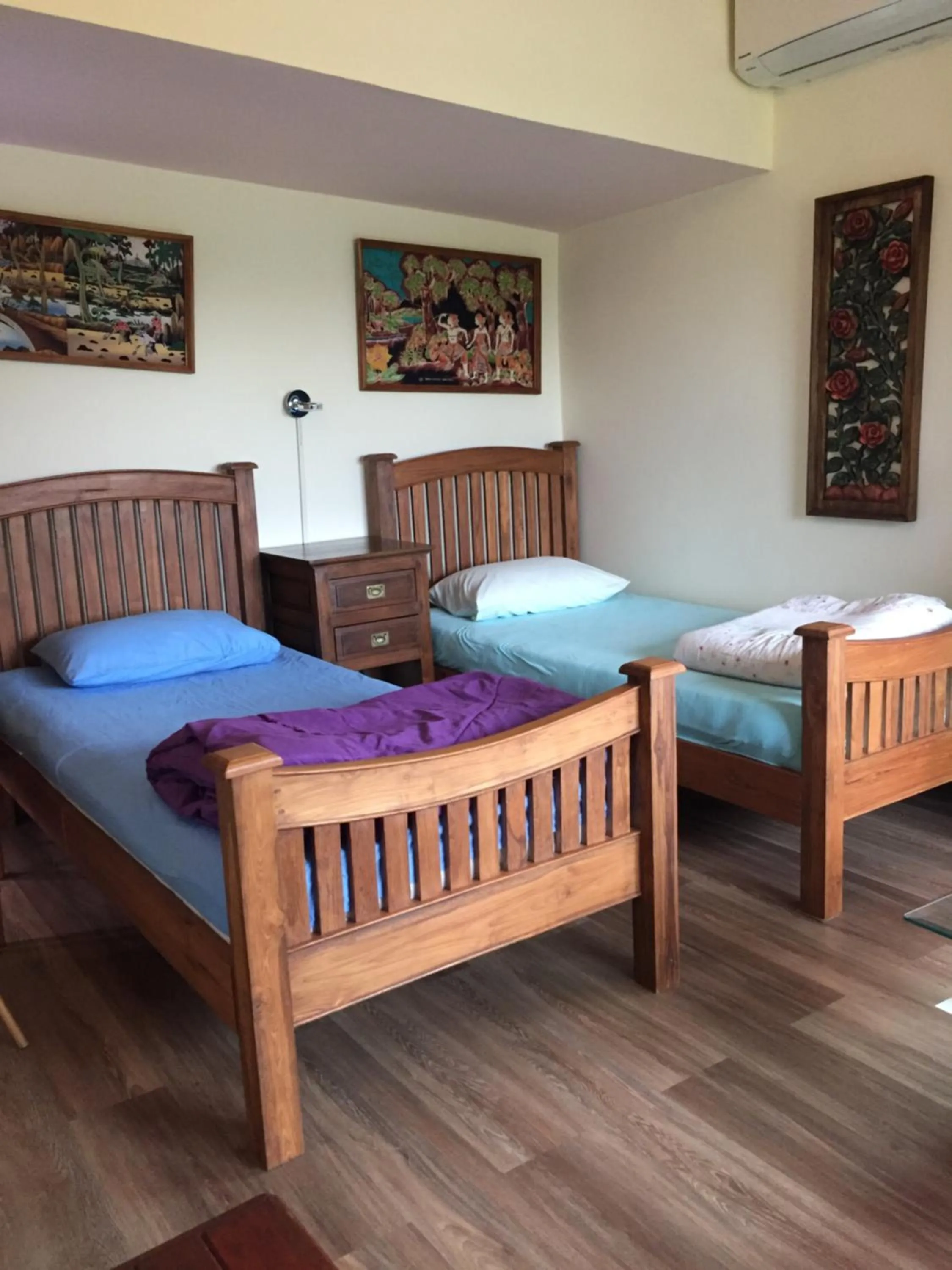 Small Double or Twin Room in Riverside
