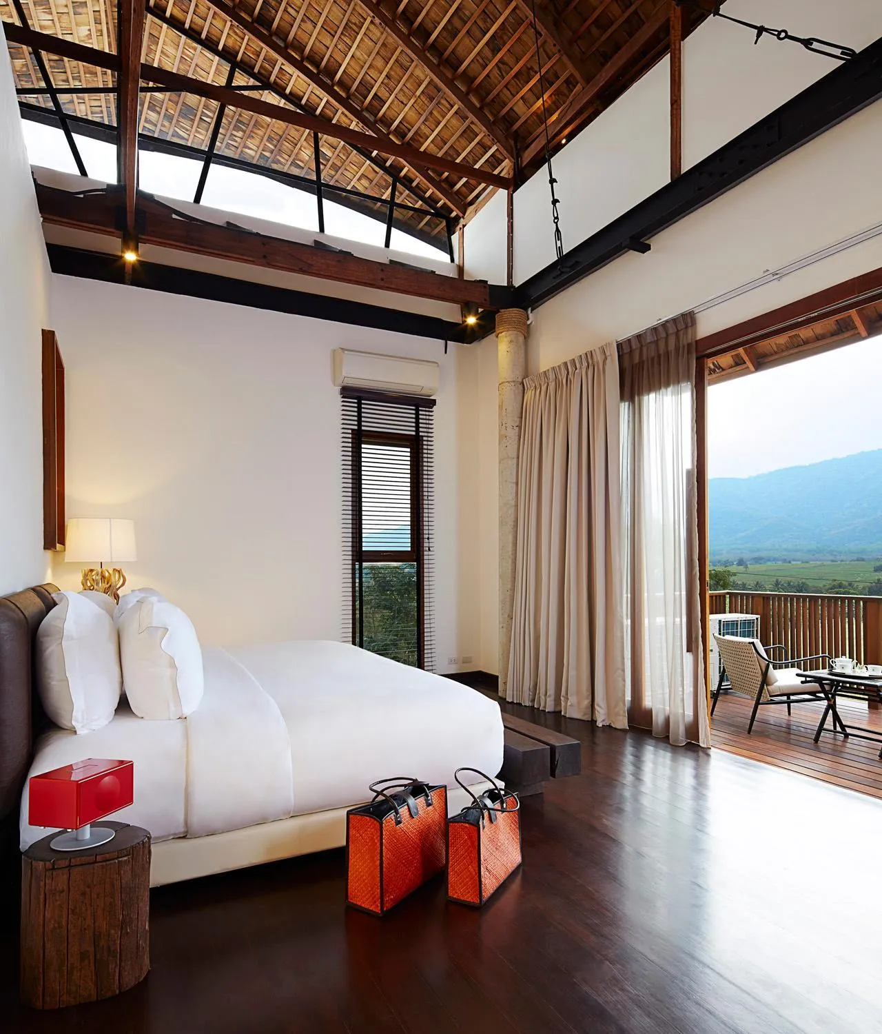 Boribot Panoramic Suite in Boribot Pool Resort