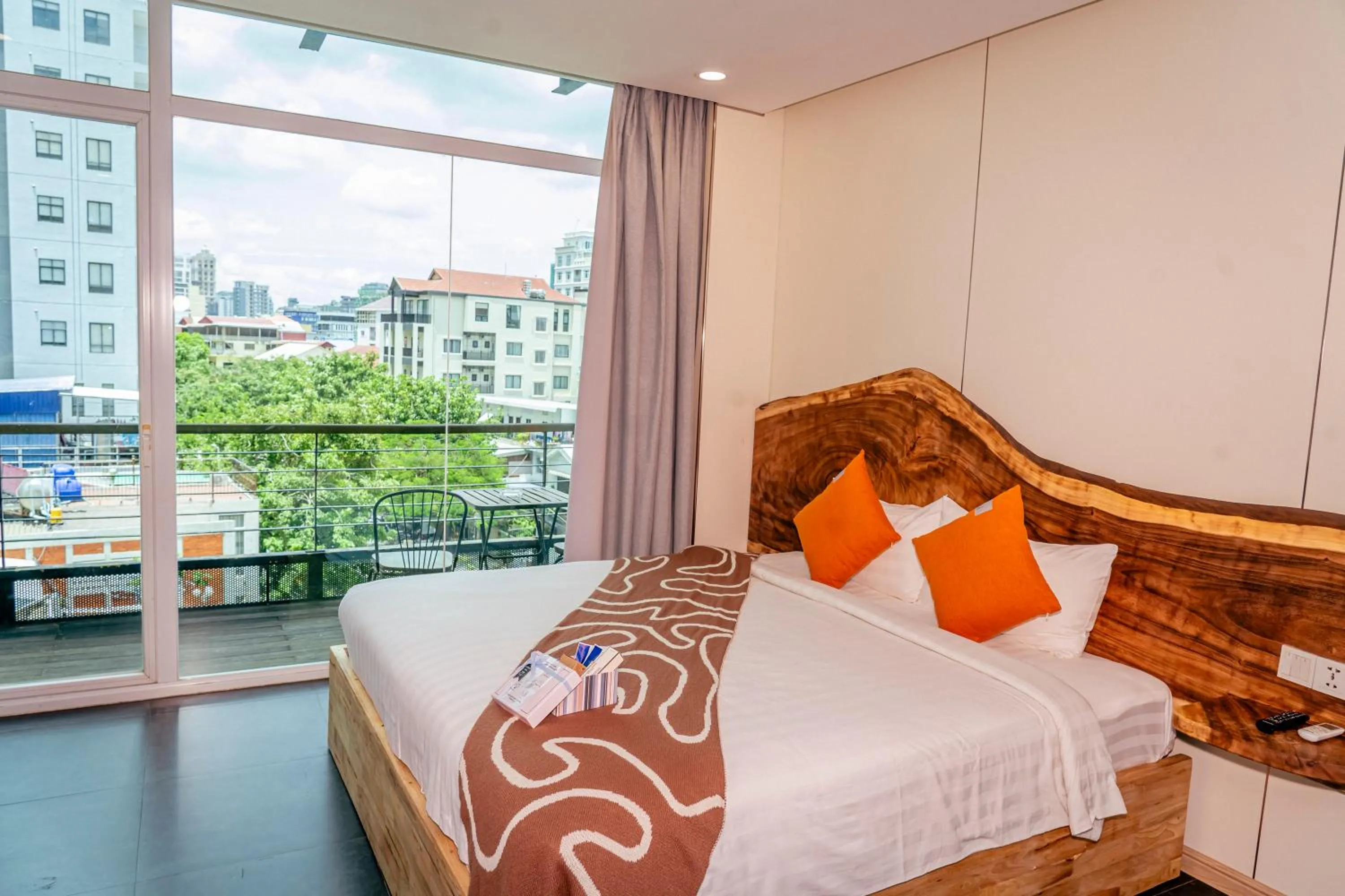 Premium Double with Balcony in Monsoon Bassac Hotel