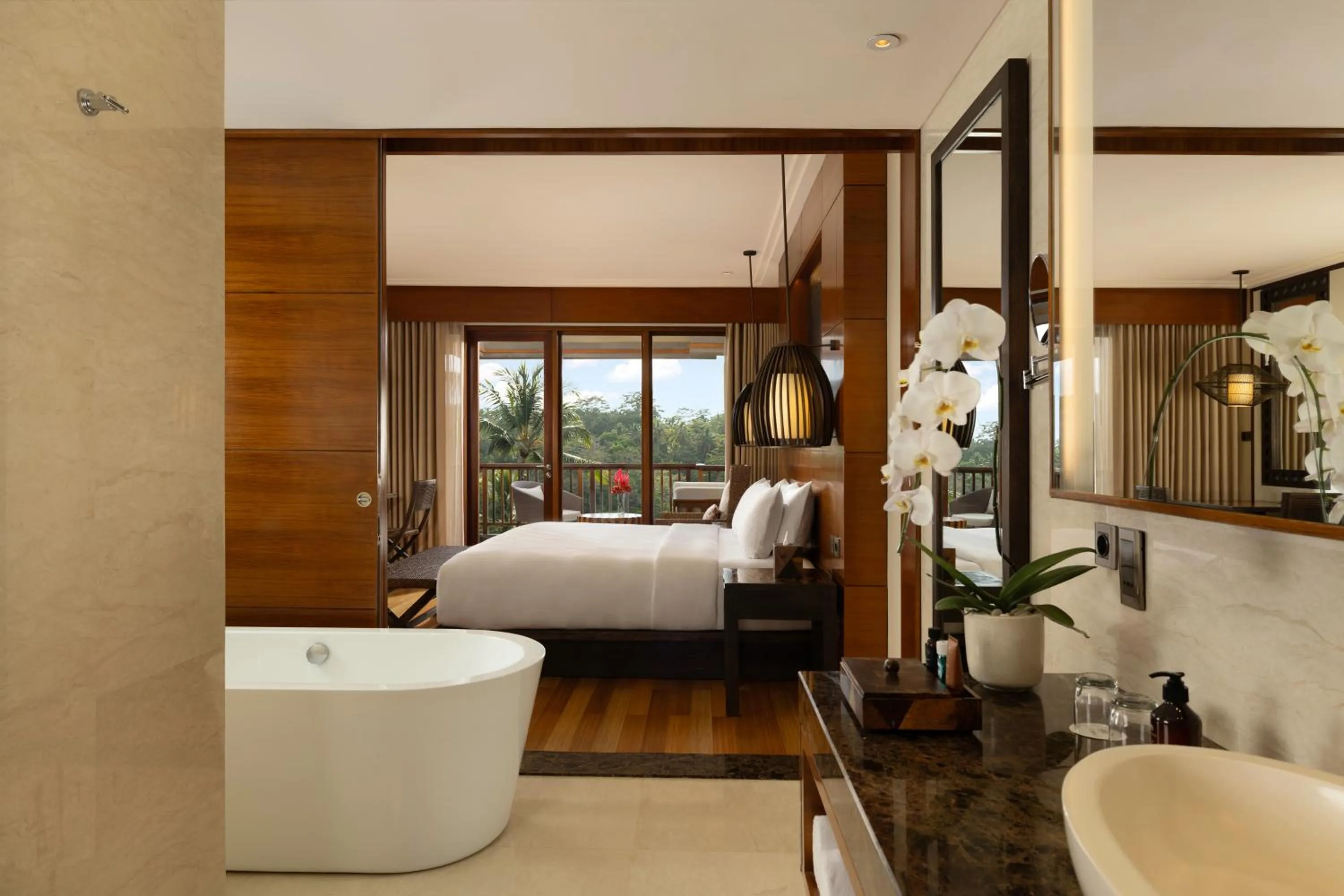 Premier Club Room with Bathtub and Free Benefit : Daily Resort Activities and Exclusive Club Access in Padma Resort Ubud