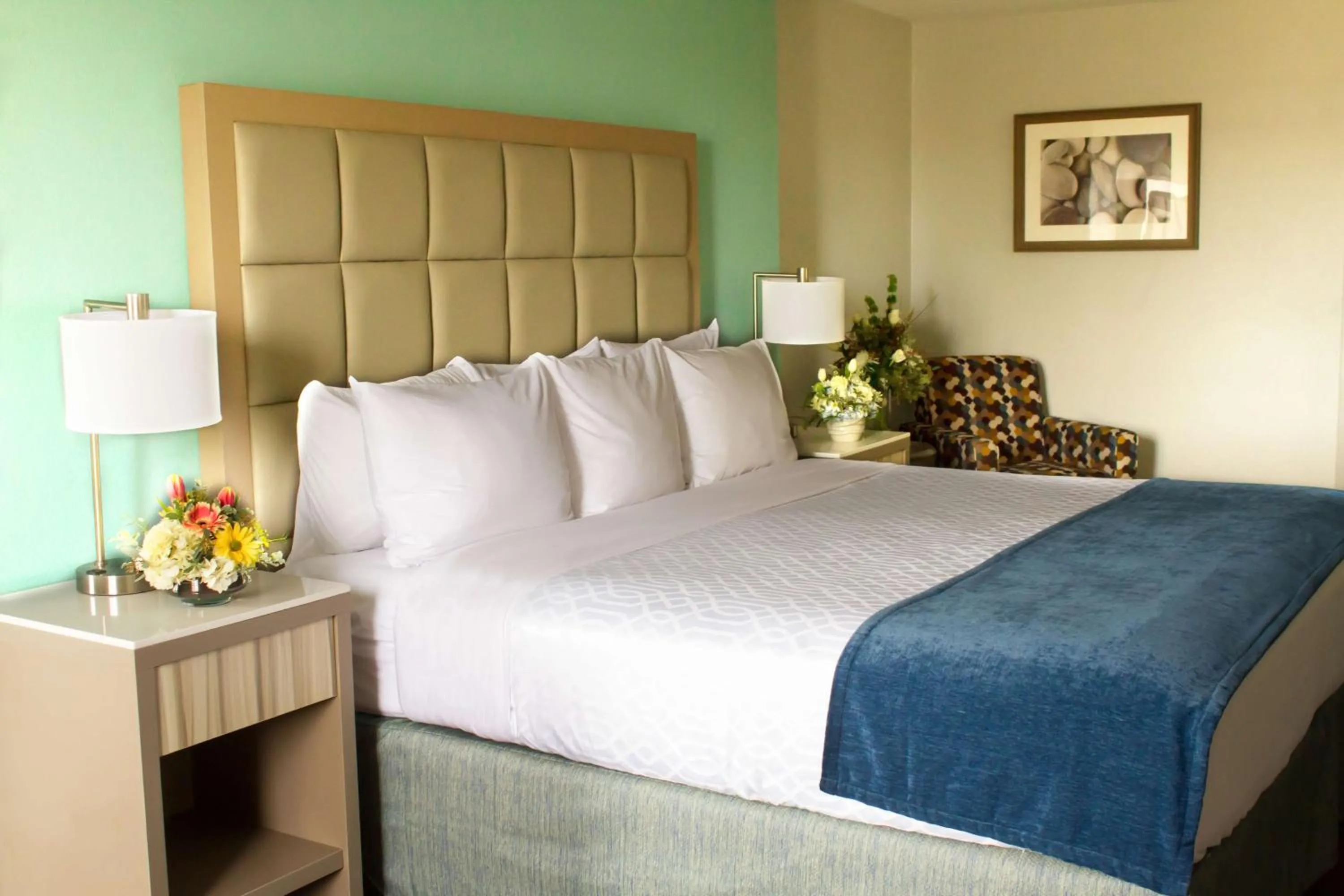 Double Room with Bath Tub - Disability Access in Best Western Toledo South Maumee