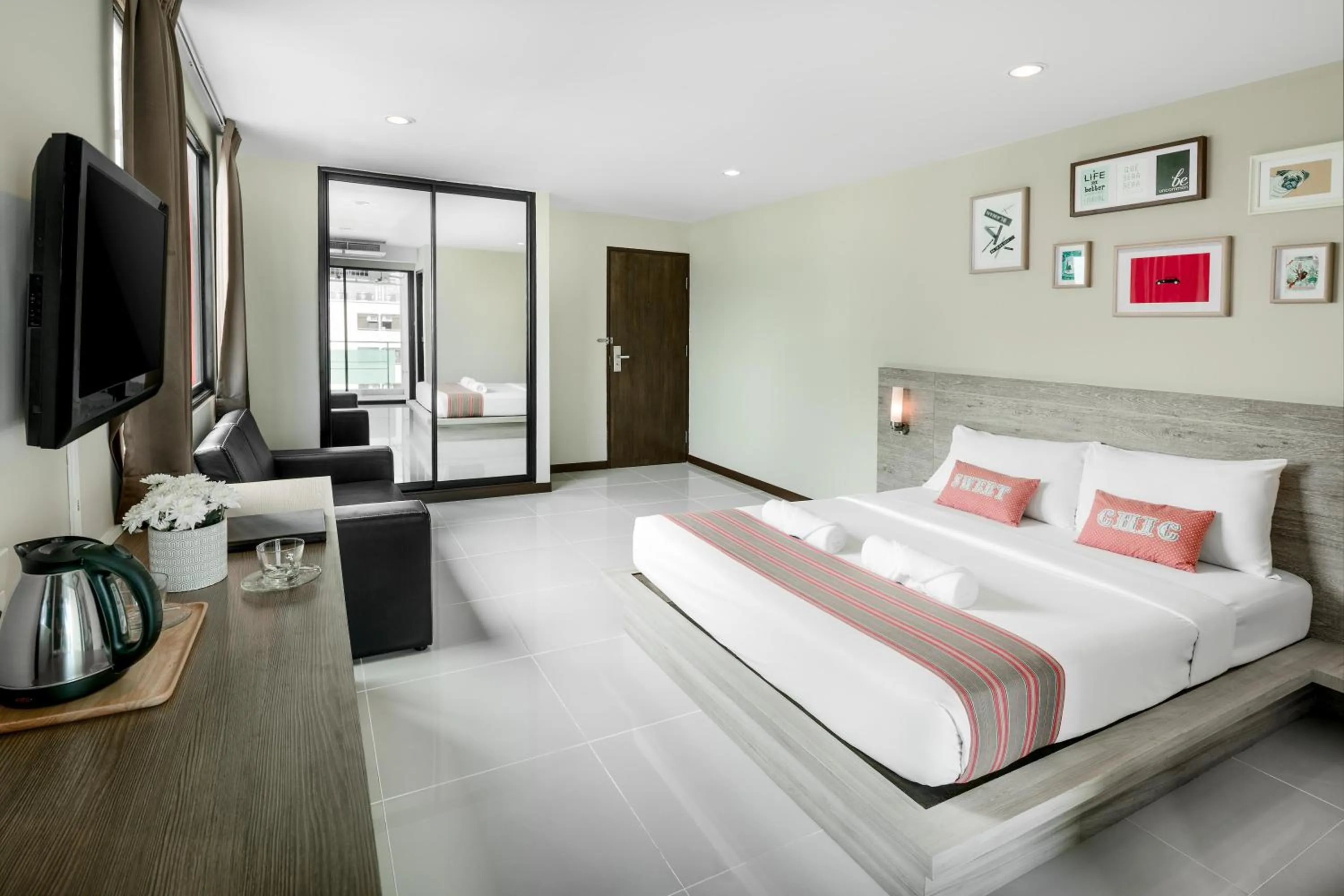 Superior Double Room with Balcony in Diamond Residence Ratchada