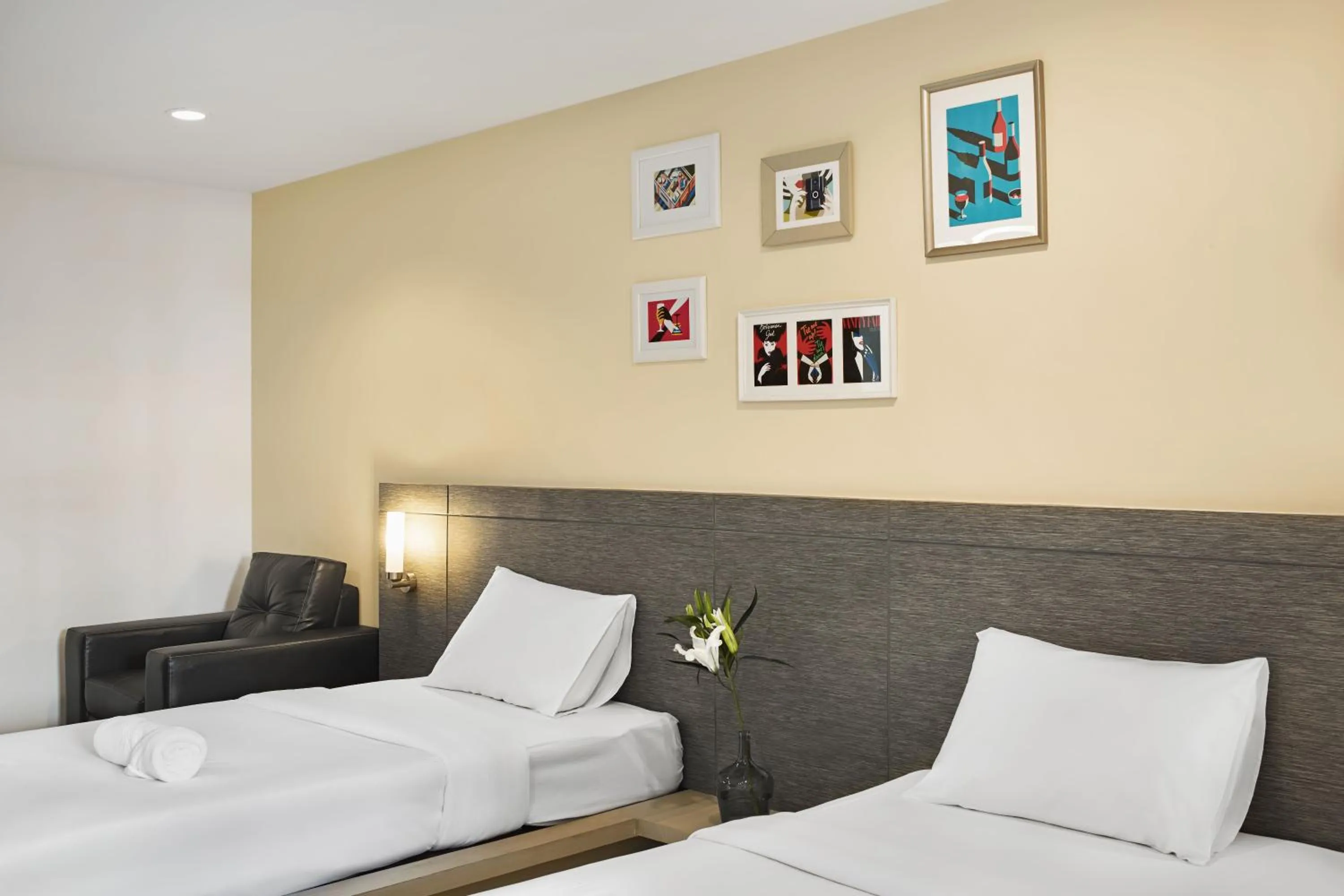 Standard Twin Room in Diamond Residence Ratchada