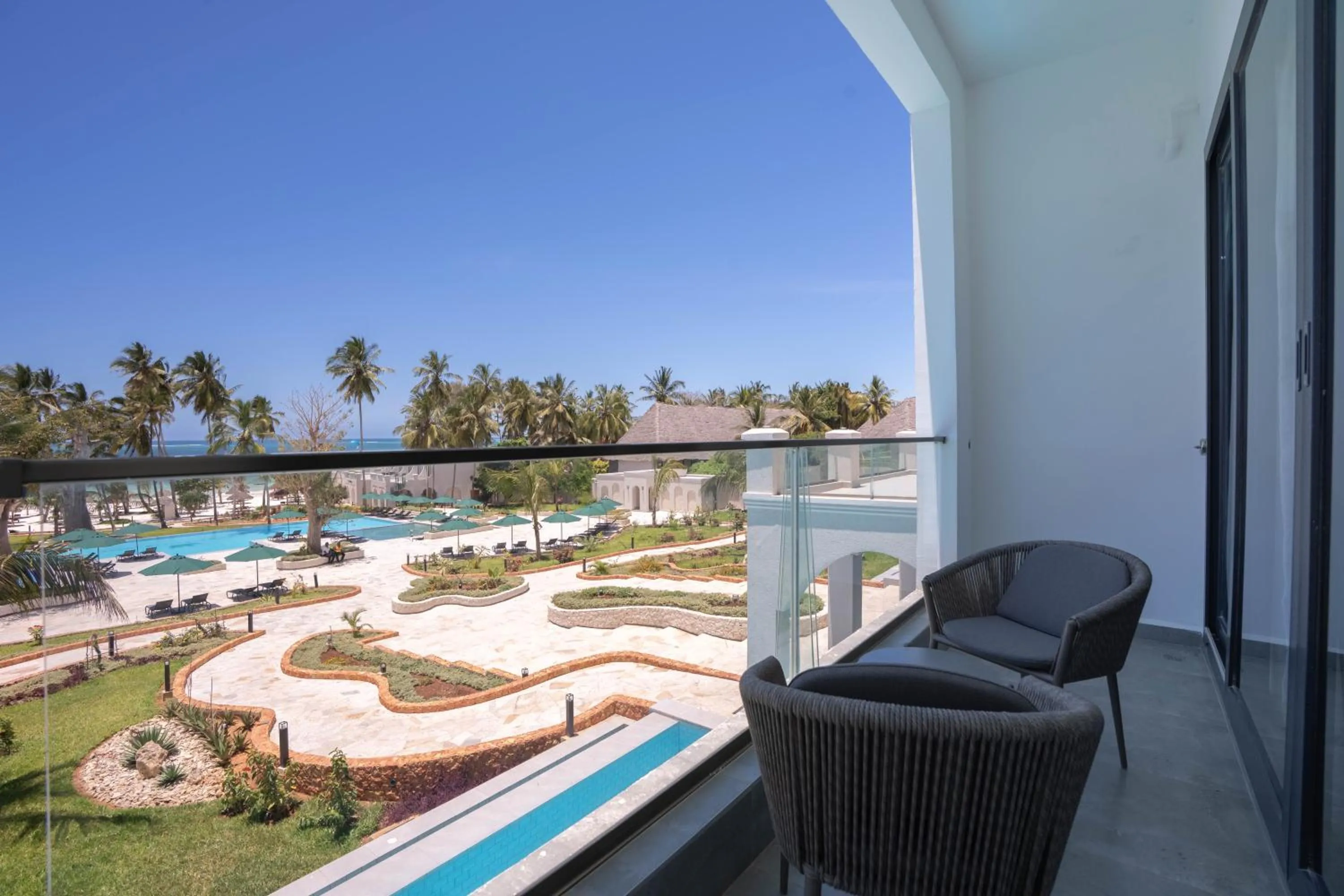 Double Room with Balcony Pool View & Sea View	 - single occupancy in Tembo Kiwengwa Resort