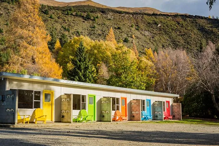 Standard Cabin (shared facilites) in The Camp - Lake Hawea