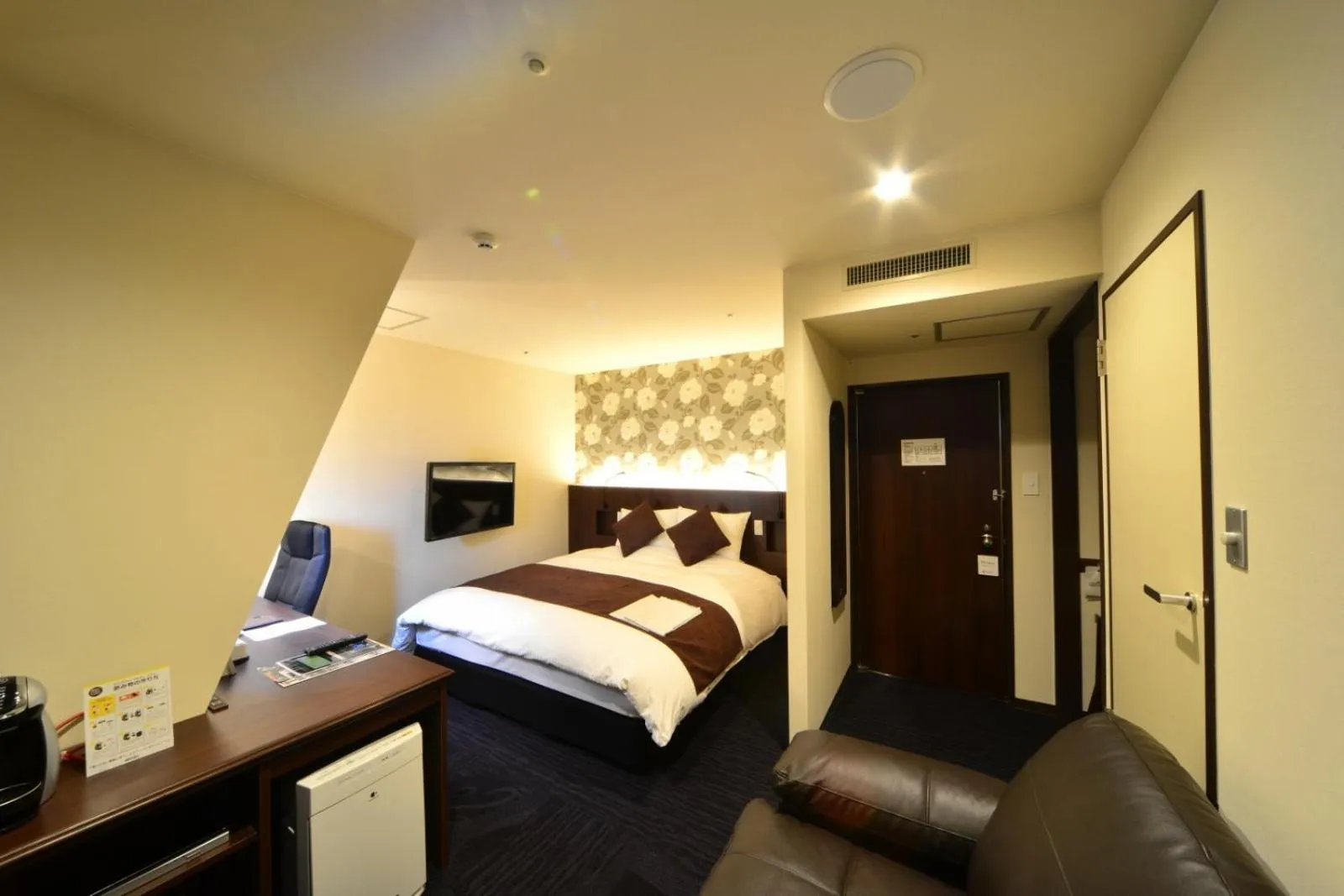 Deluxe King Room - Non-Smoking in Kushiro Century Castle Hotel