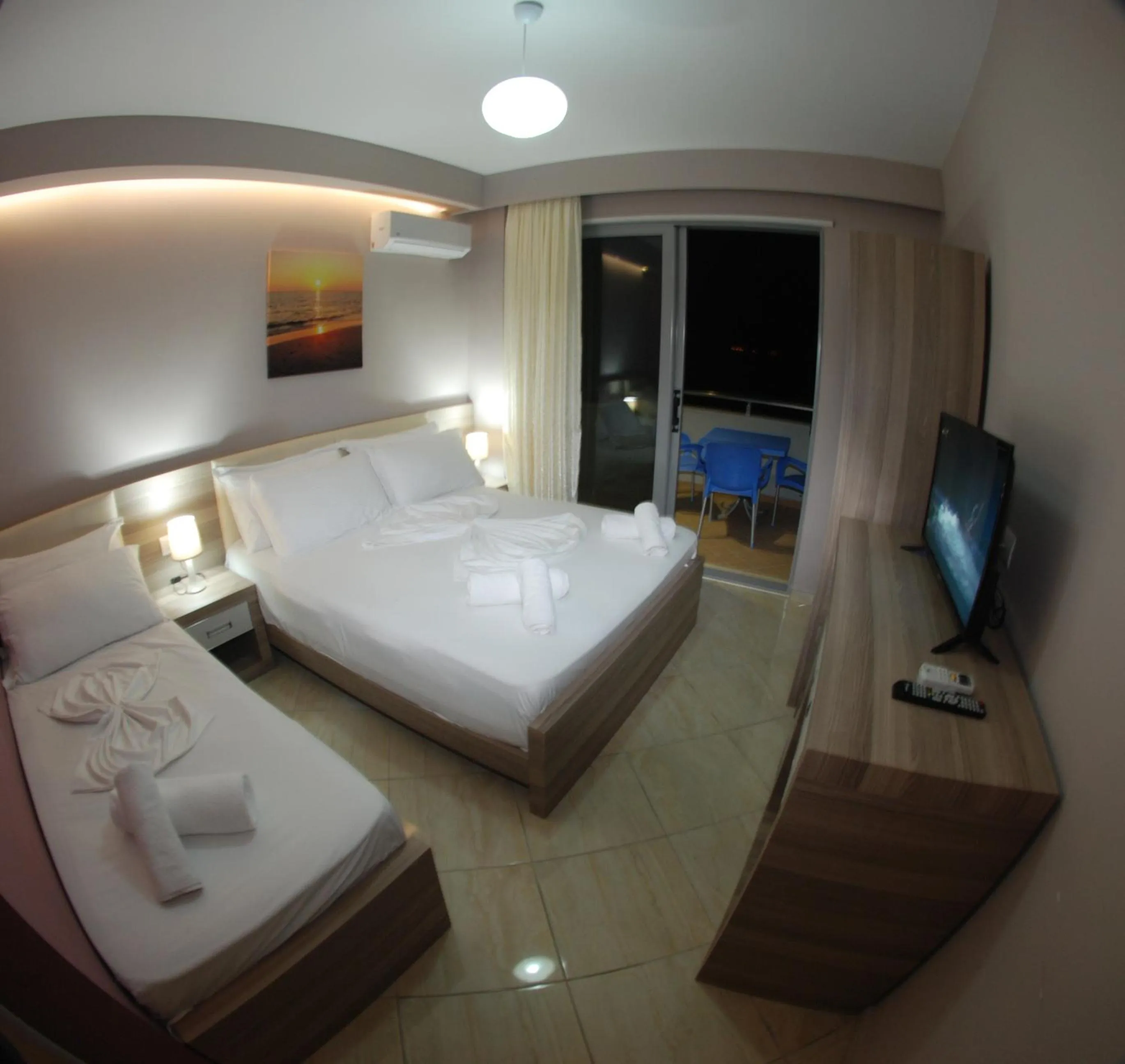 Deluxe Triple Room with Sea View in Hotel Divers