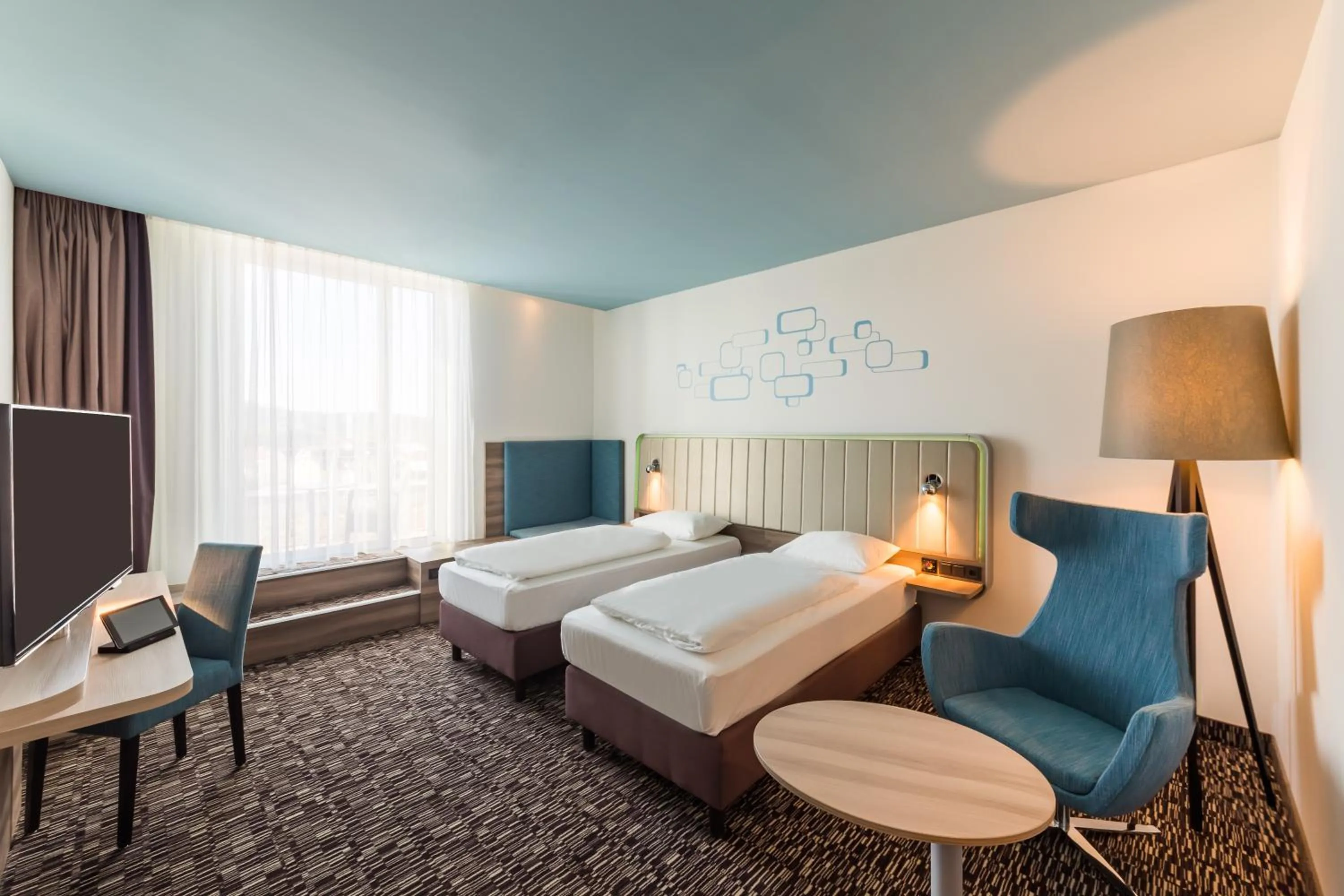 Superior Twin Room in Park Inn by Radisson Neumarkt