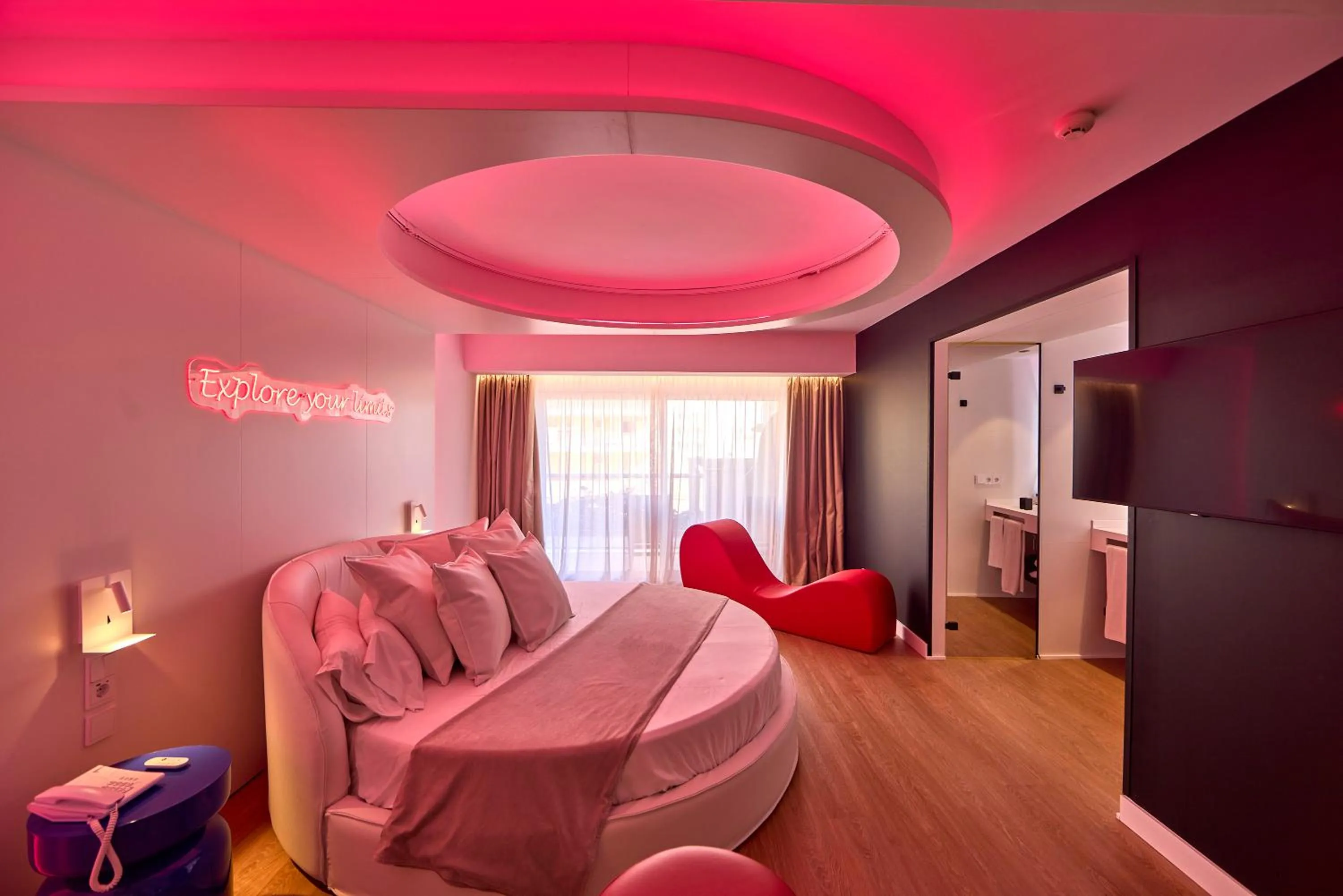 Naughty Suite in Universal Hotel Neptuno - Adults Only