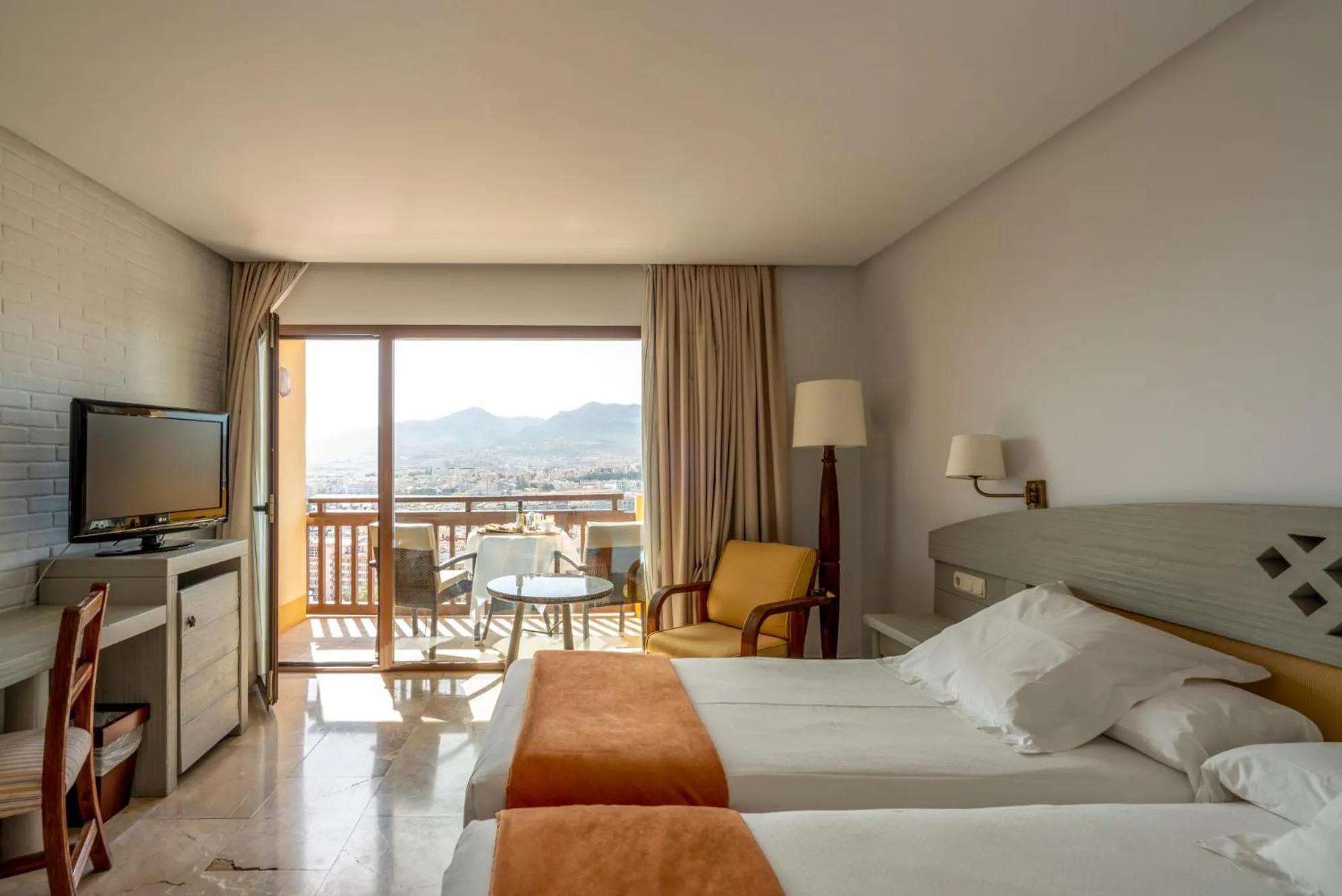 Standar Double Room (3 Adults) in Parador de Melilla