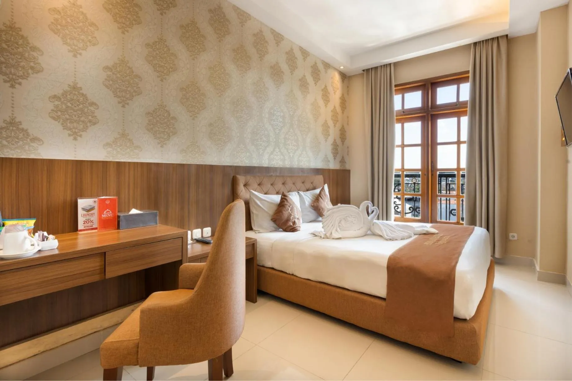 Superior Double or Twin Room in Prima In Hotel Malioboro