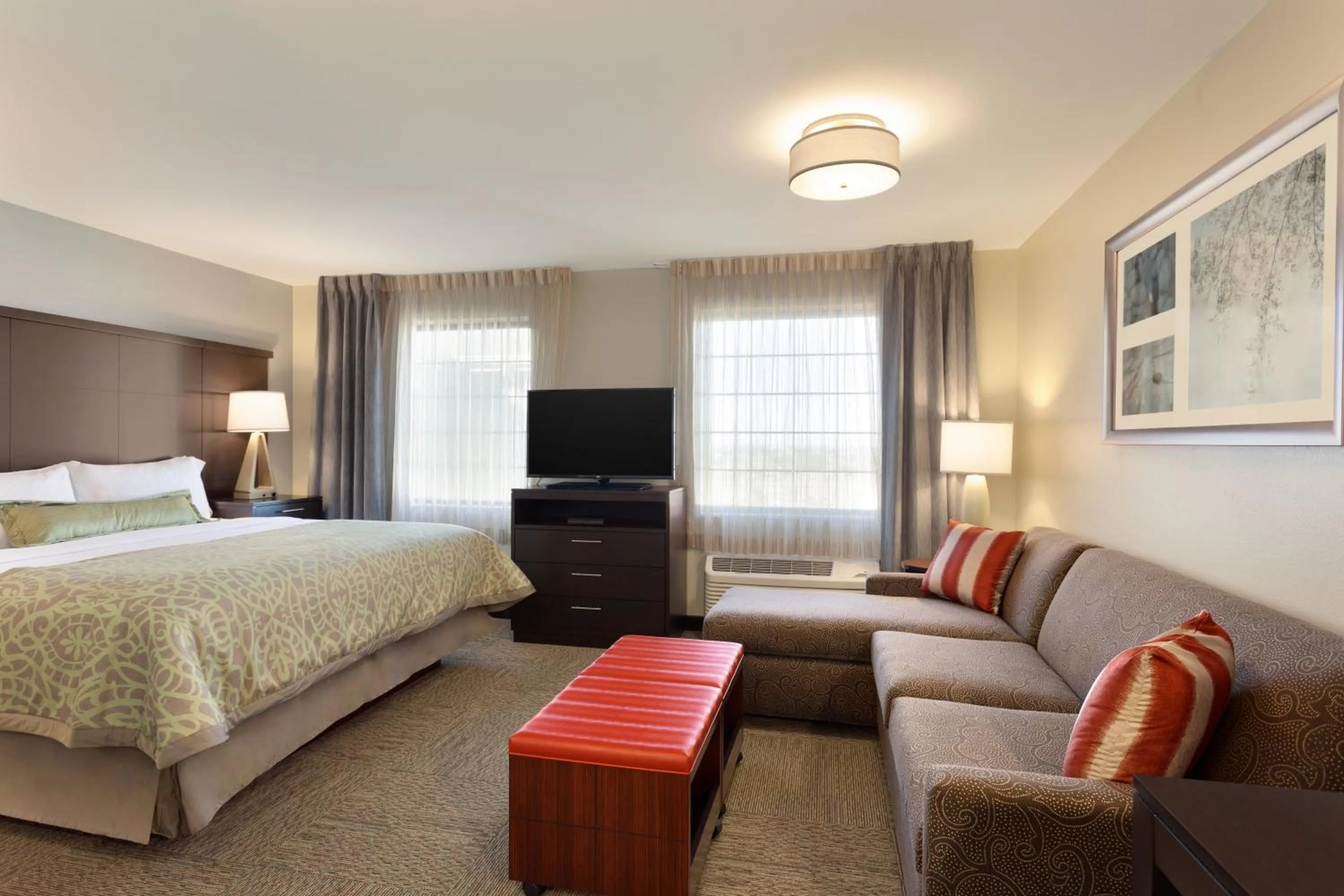 King Studio Suite in Staybridge Suites Midland by IHG