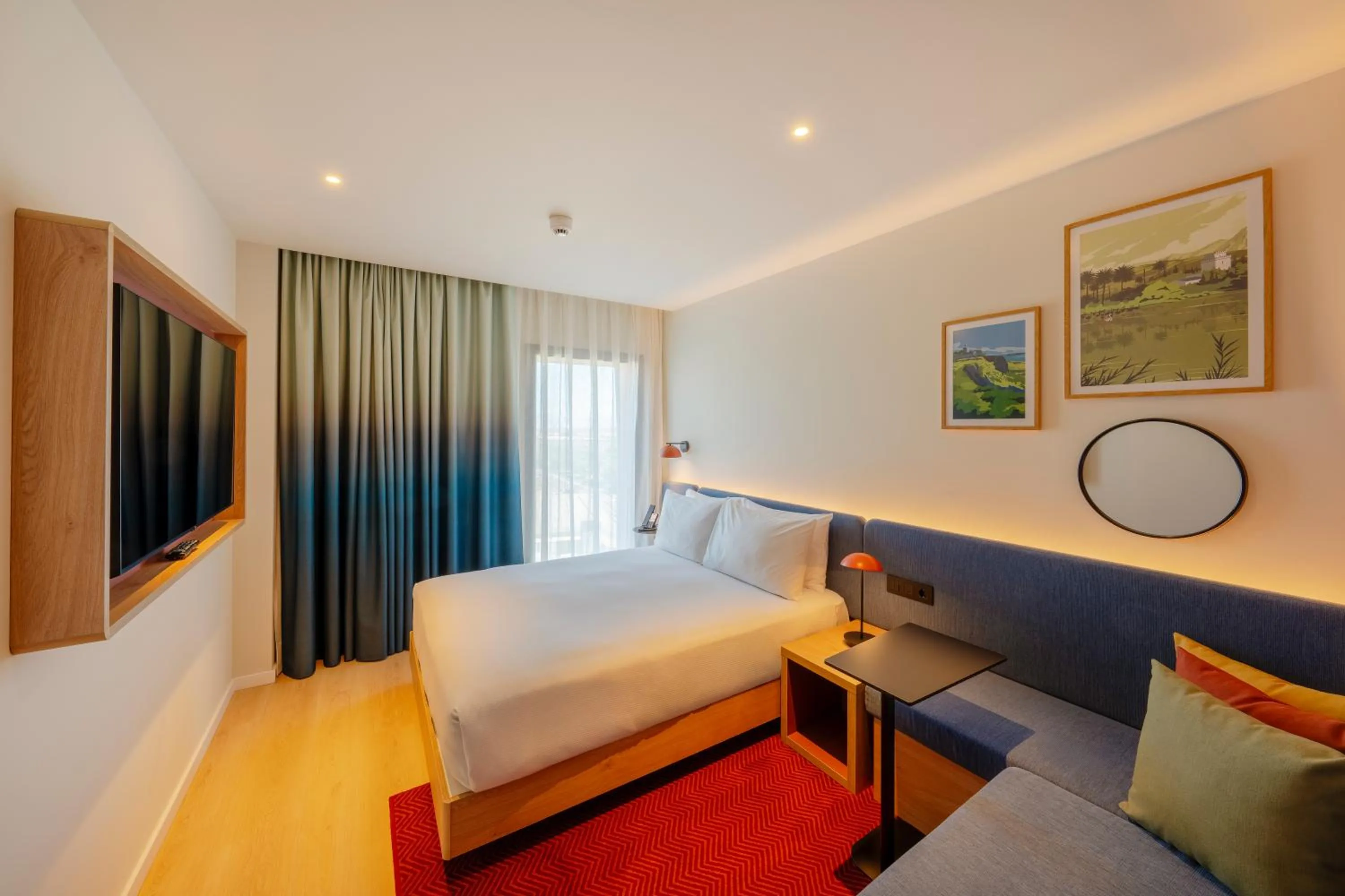 Queen Room in Hampton By Hilton Alicante Airport