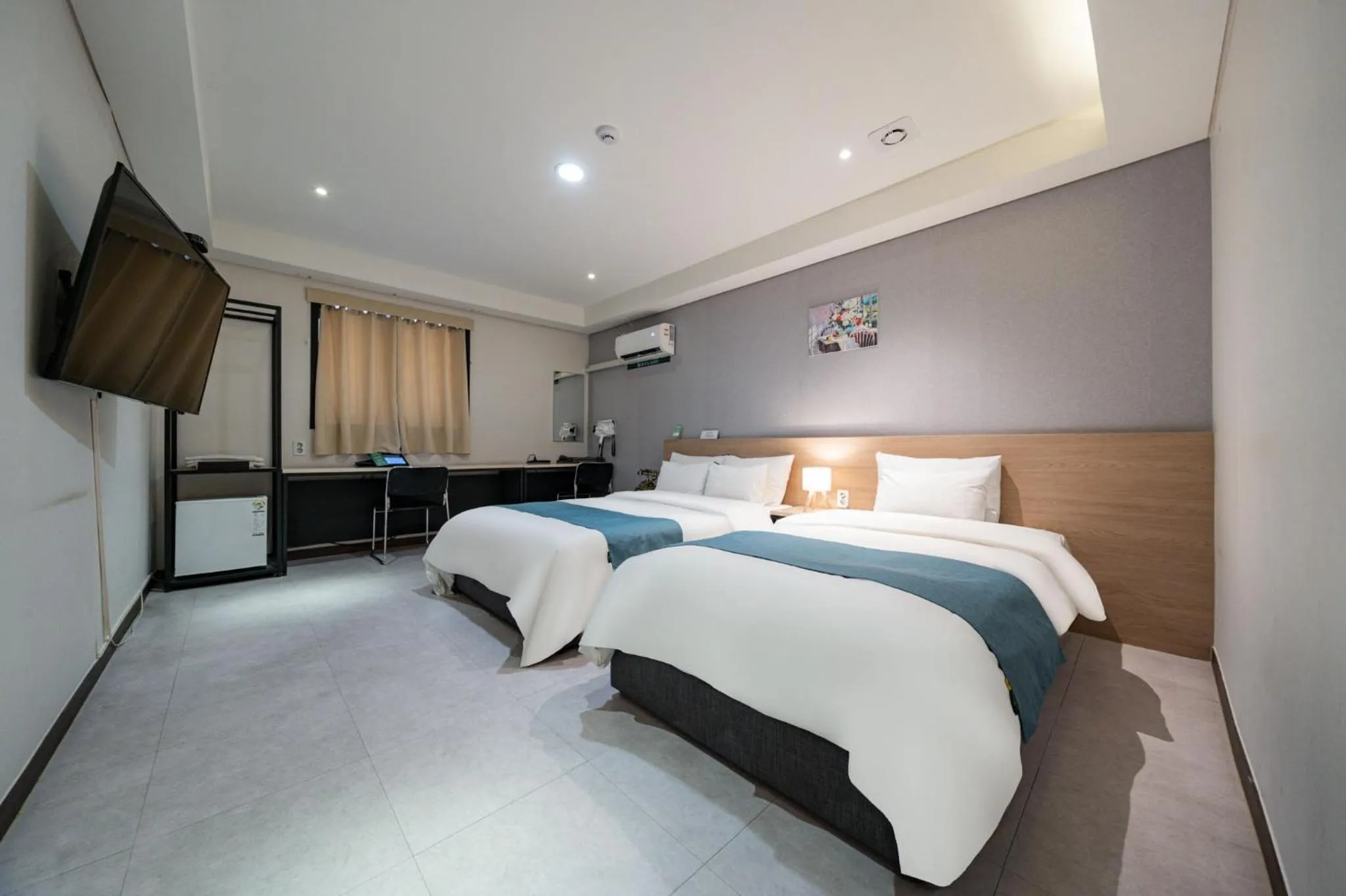 Deluxe Triple Room in Suwon Dono1796 Hotel