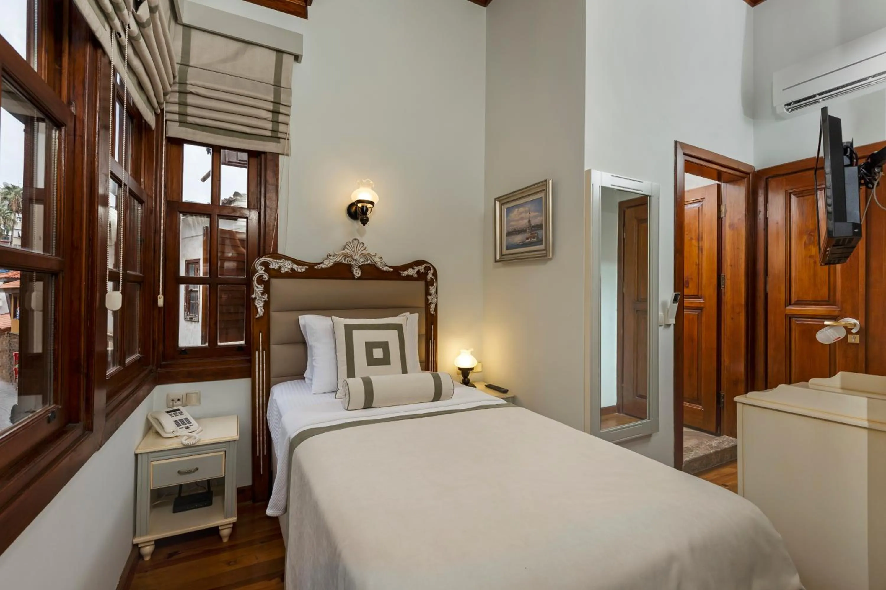 Superior Single Room in Hotel 1207 Special Class