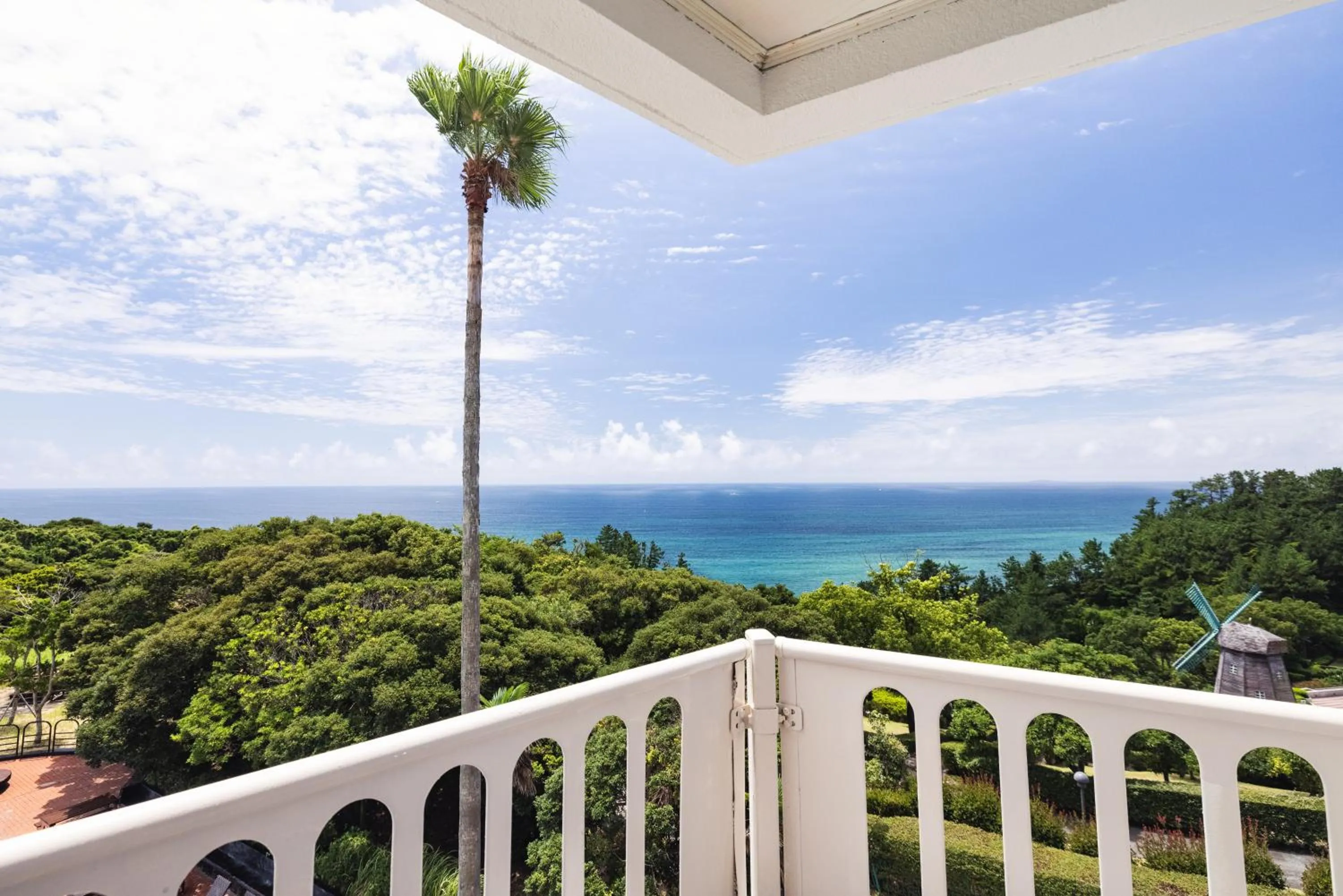 Kensington Family Room with Ocean View - 25 PY in Kensington Resort Jeju Jungmun