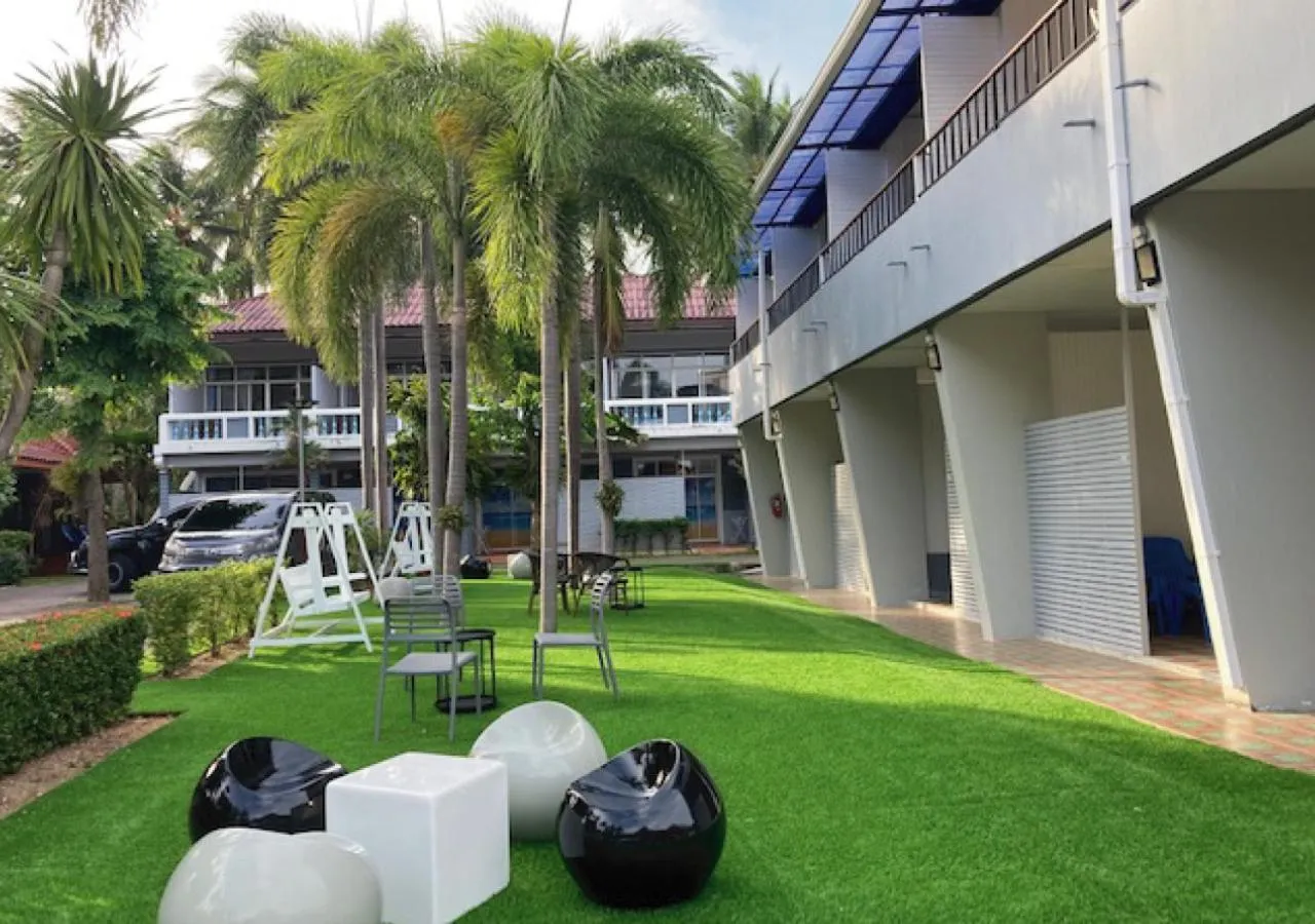 Standard Triple Room in Ban Krut Resort