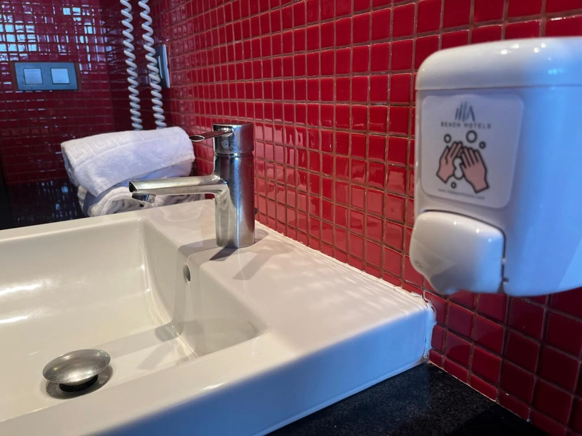 Twin Room with Sea View in Nautic Hotel & Spa