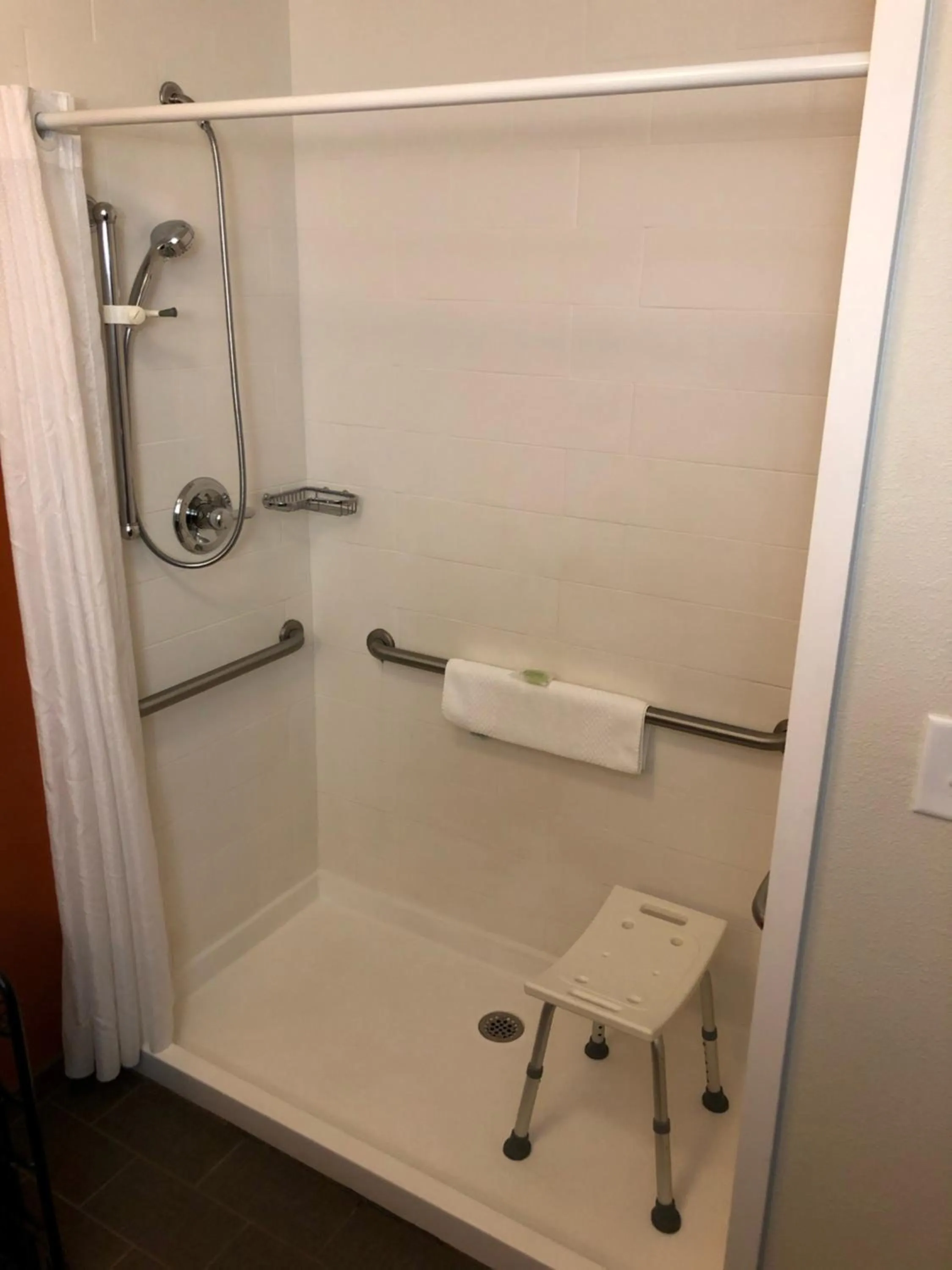 Queen Room with Two Queen Beds - Accessible/Non-Smoking  in Sleep Inn Cartersville