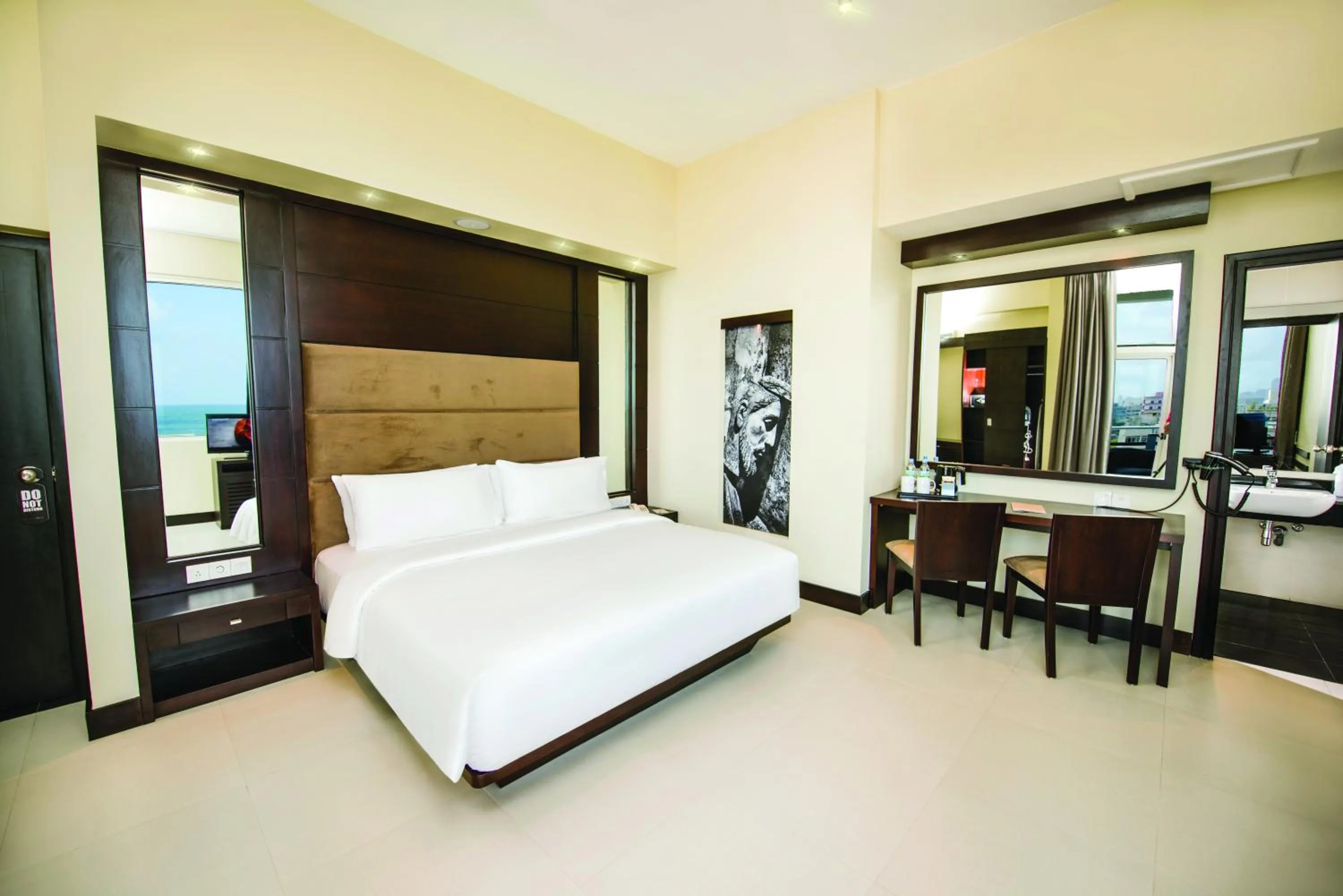 Deluxe Triple Room with Early Check-in from 11 AM & Late Check-out until 2 PM (On Availability) in Fair View Hotel Colombo